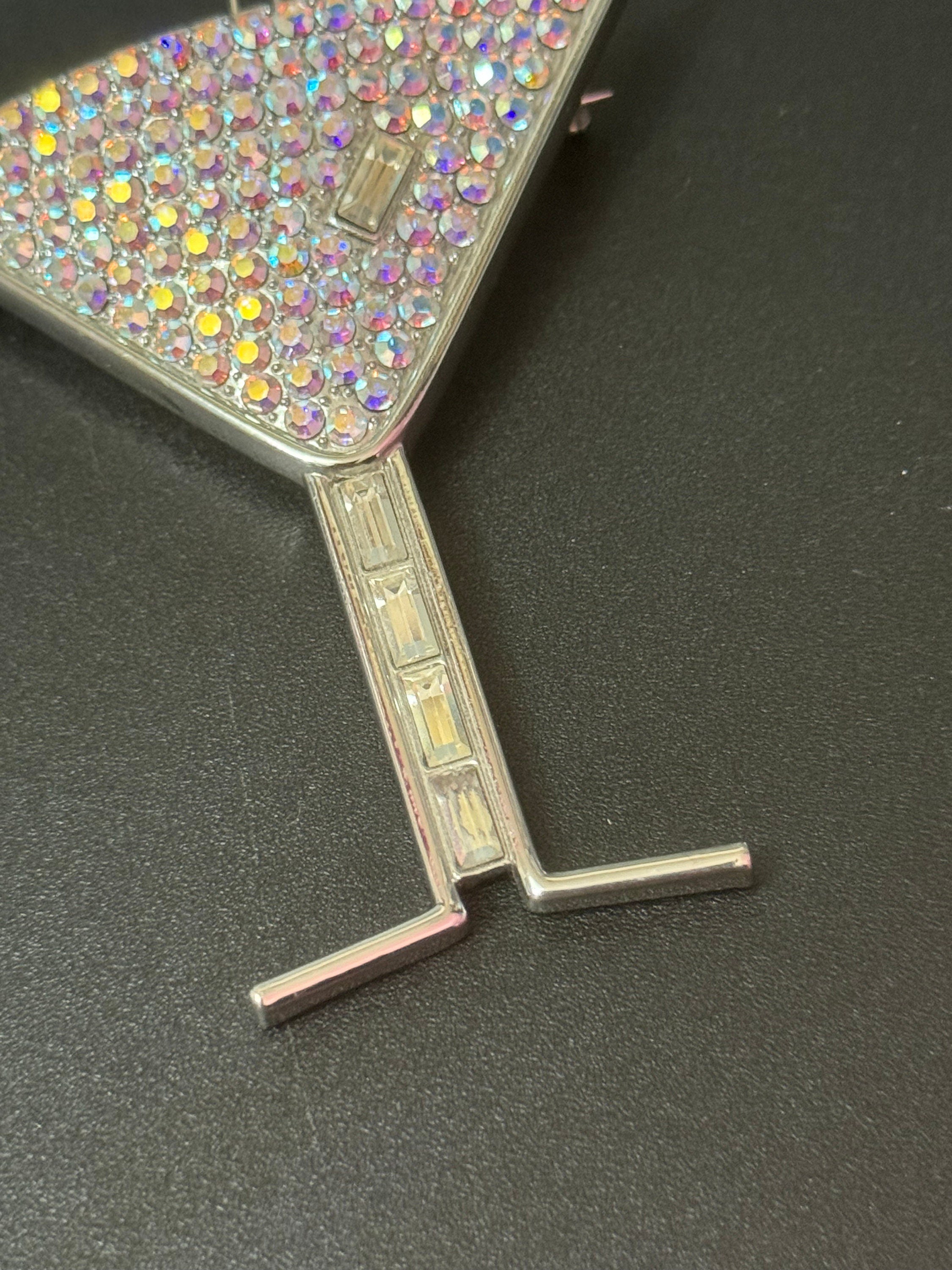 Signed butler and Wilson AB aurora borealis rainbow diamanté champagne cocktail glass brooch 12cm