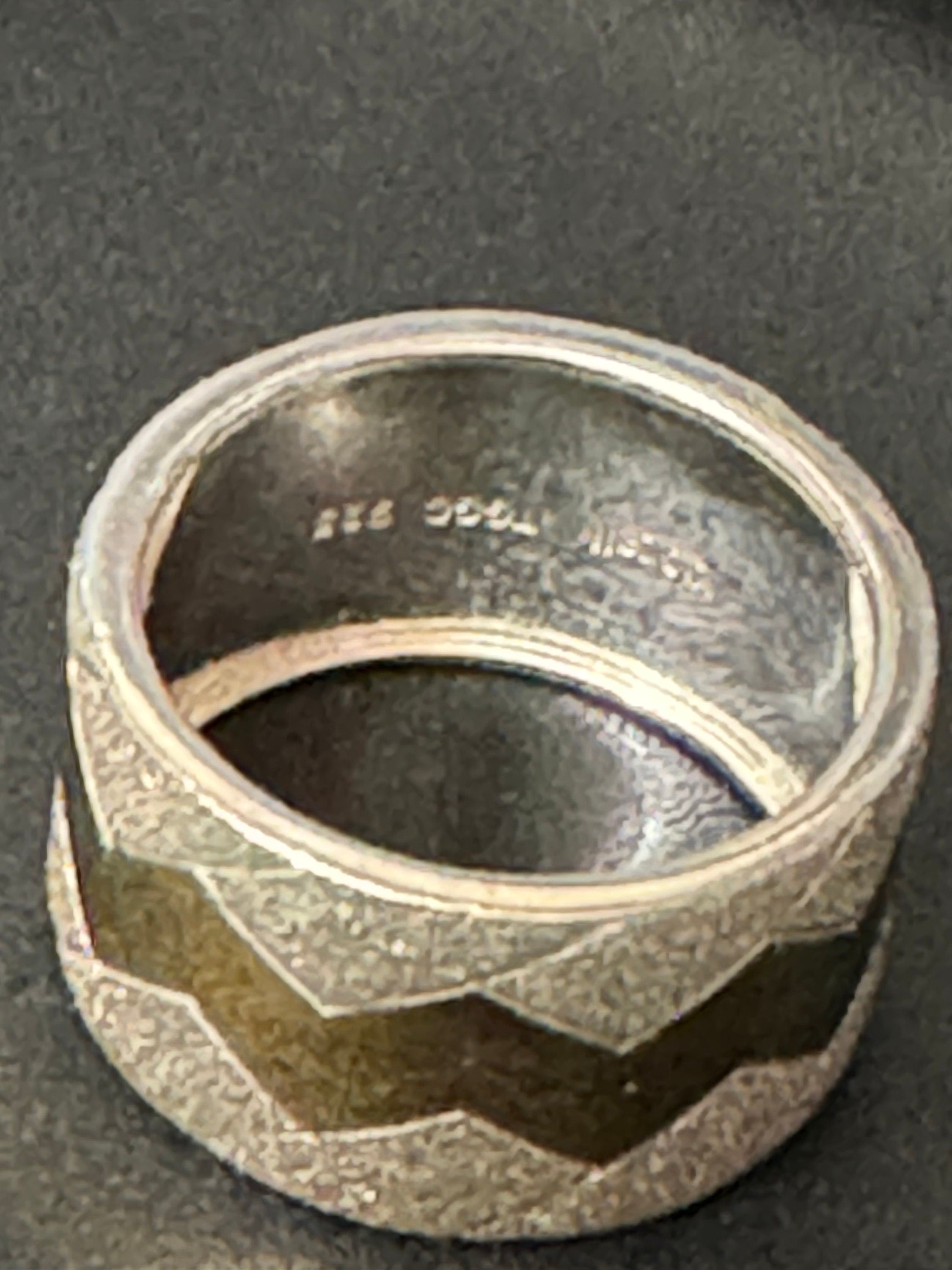 Tggc Viorelli Size Q wide 925 sterling silver and gold tone modernist band ring 9.5 grams full birm hallmarks