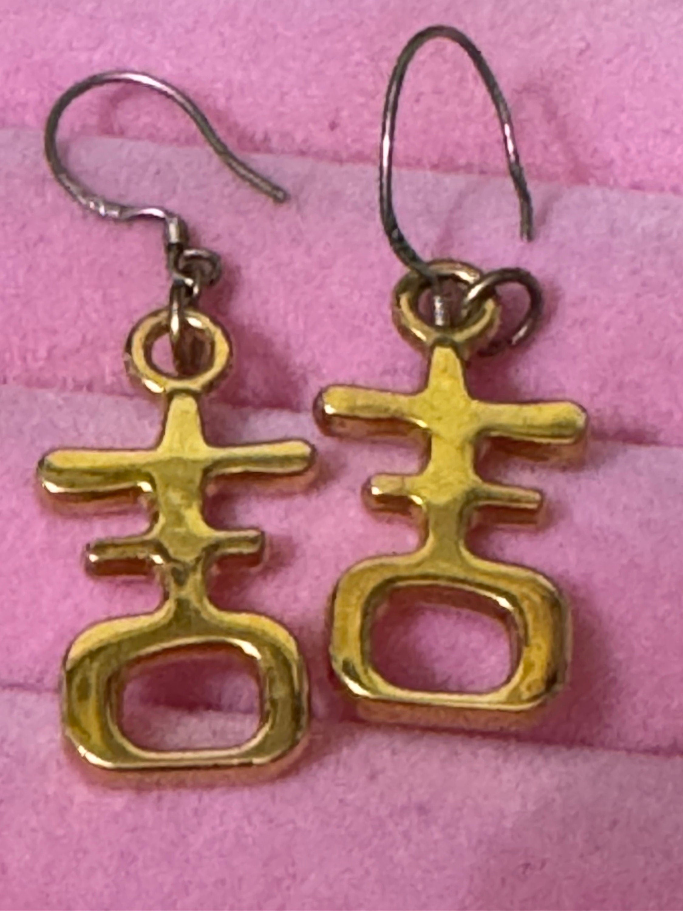925 silver gold tone Chinese gut symbol lucky earrings