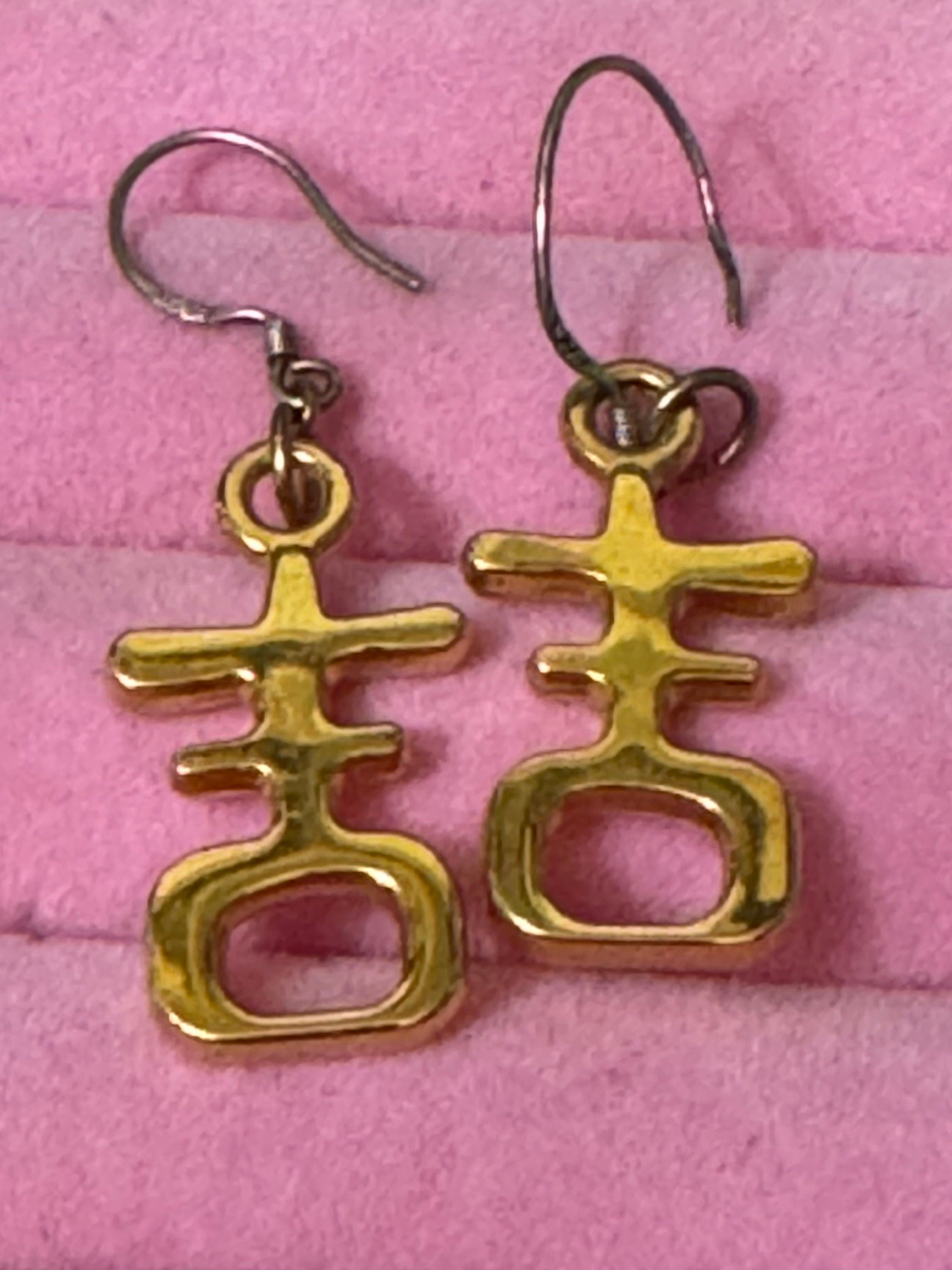 925 silver gold tone Chinese gut symbol lucky earrings