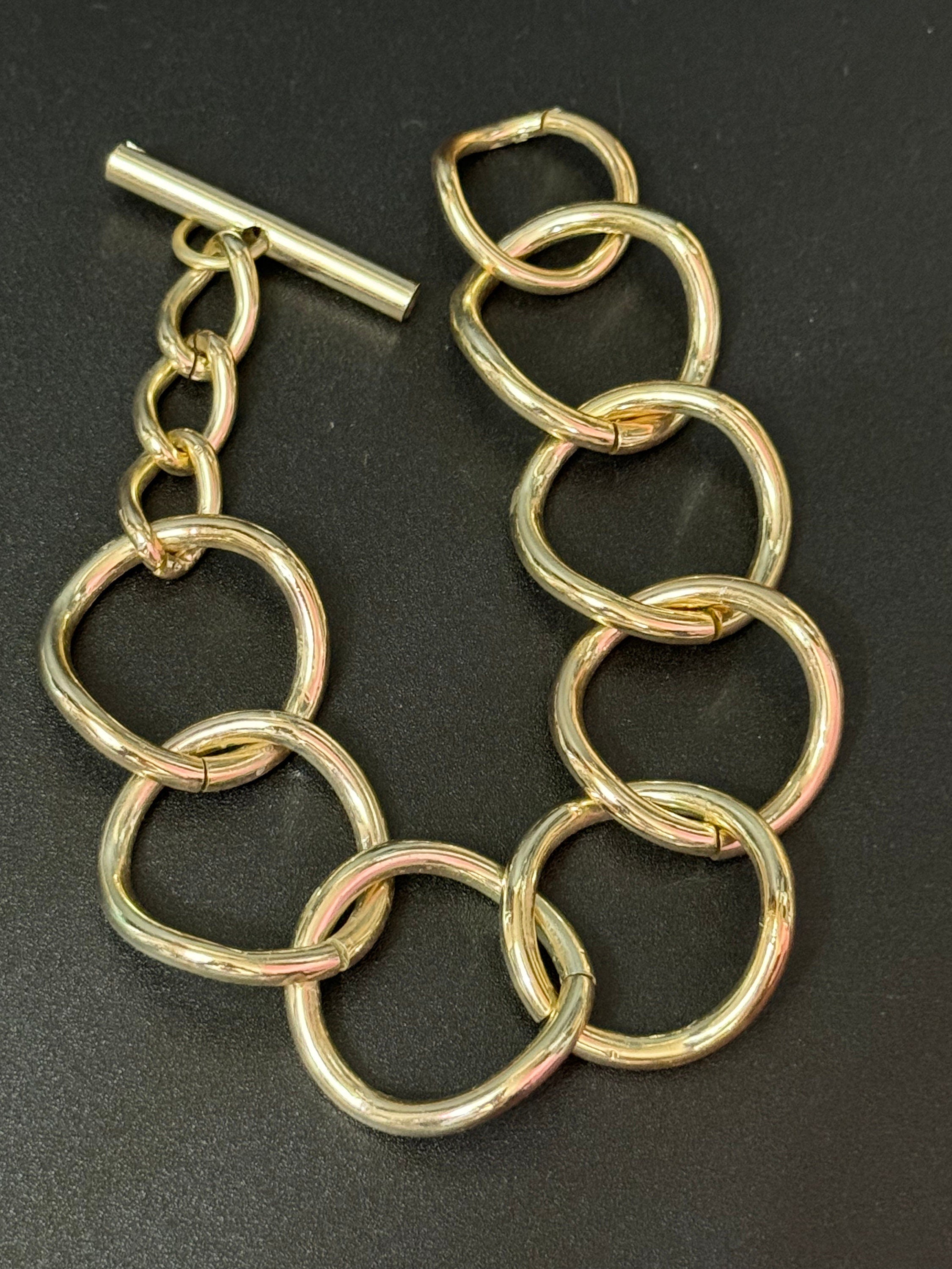 Vintage 1970s Curb Bracelet: Chunky Toggle Gold Tone
