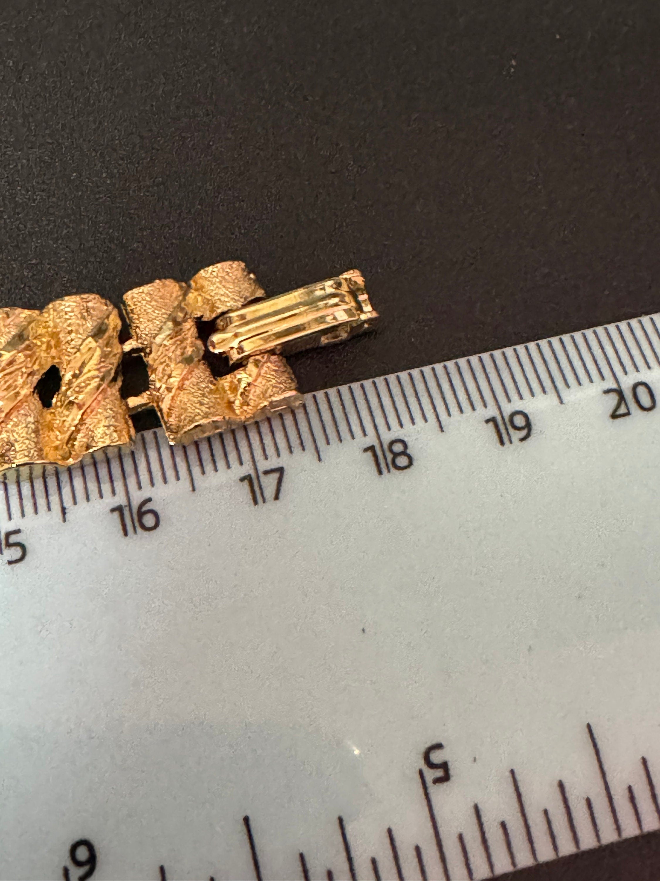 Vintage gold tone textured brutalist abstract panel link bracelet 1970s 18.5 x 12mm mint condition
