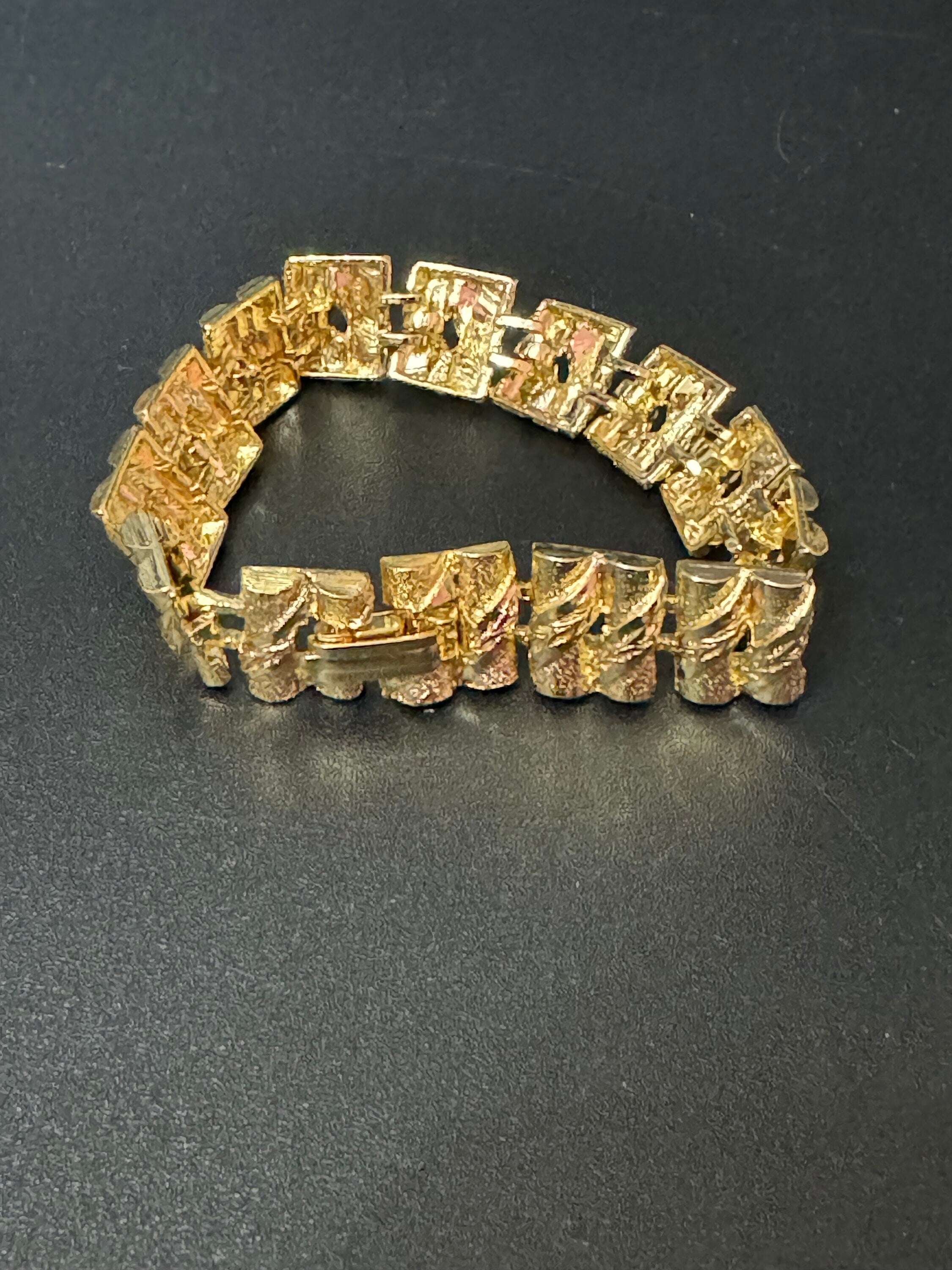 Vintage gold tone textured brutalist abstract panel link bracelet 1970s 18.5 x 12mm mint condition