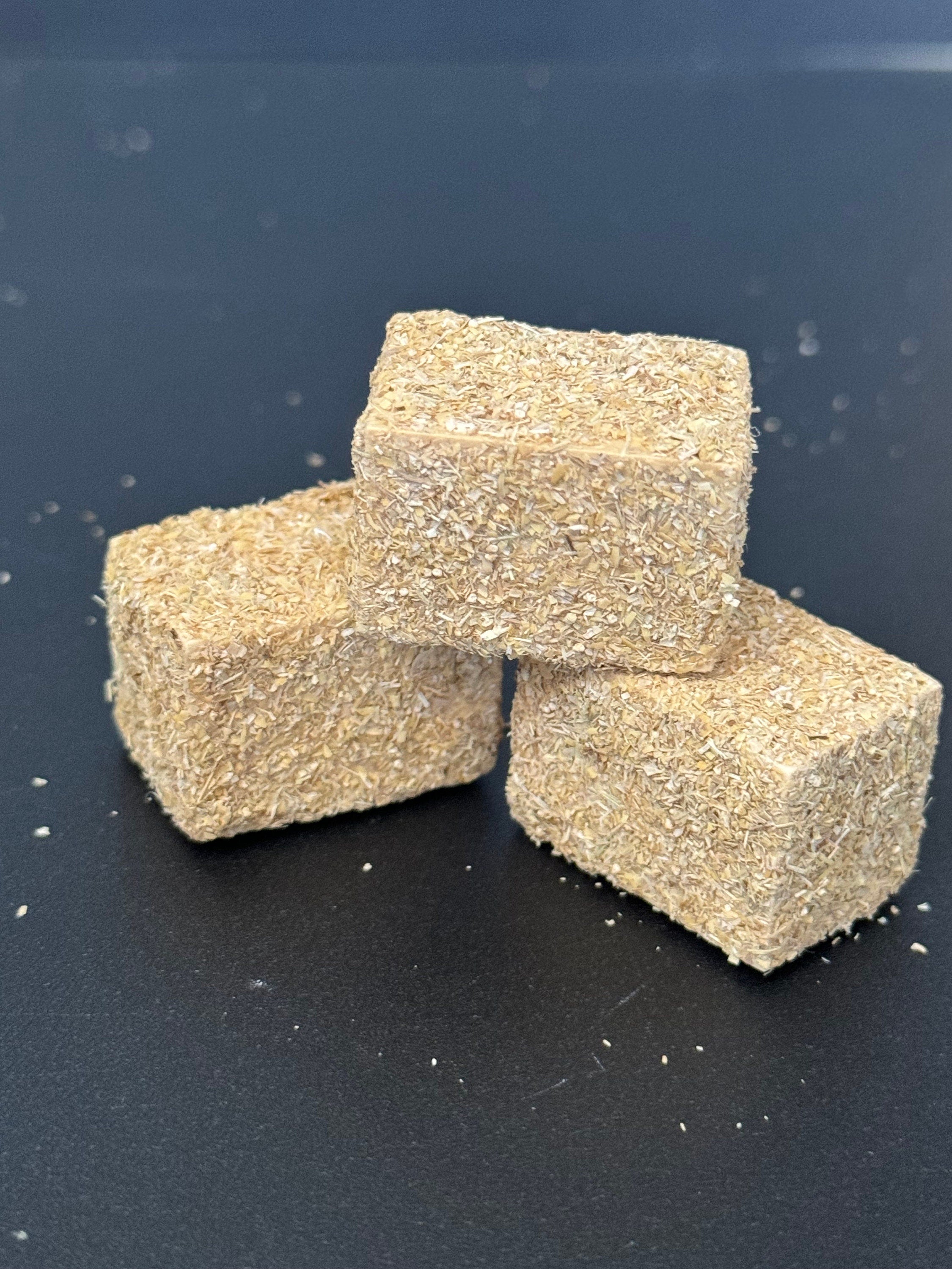 Miniature Hay Bale Cake Topper: Farm Scenery Props, Set of 3