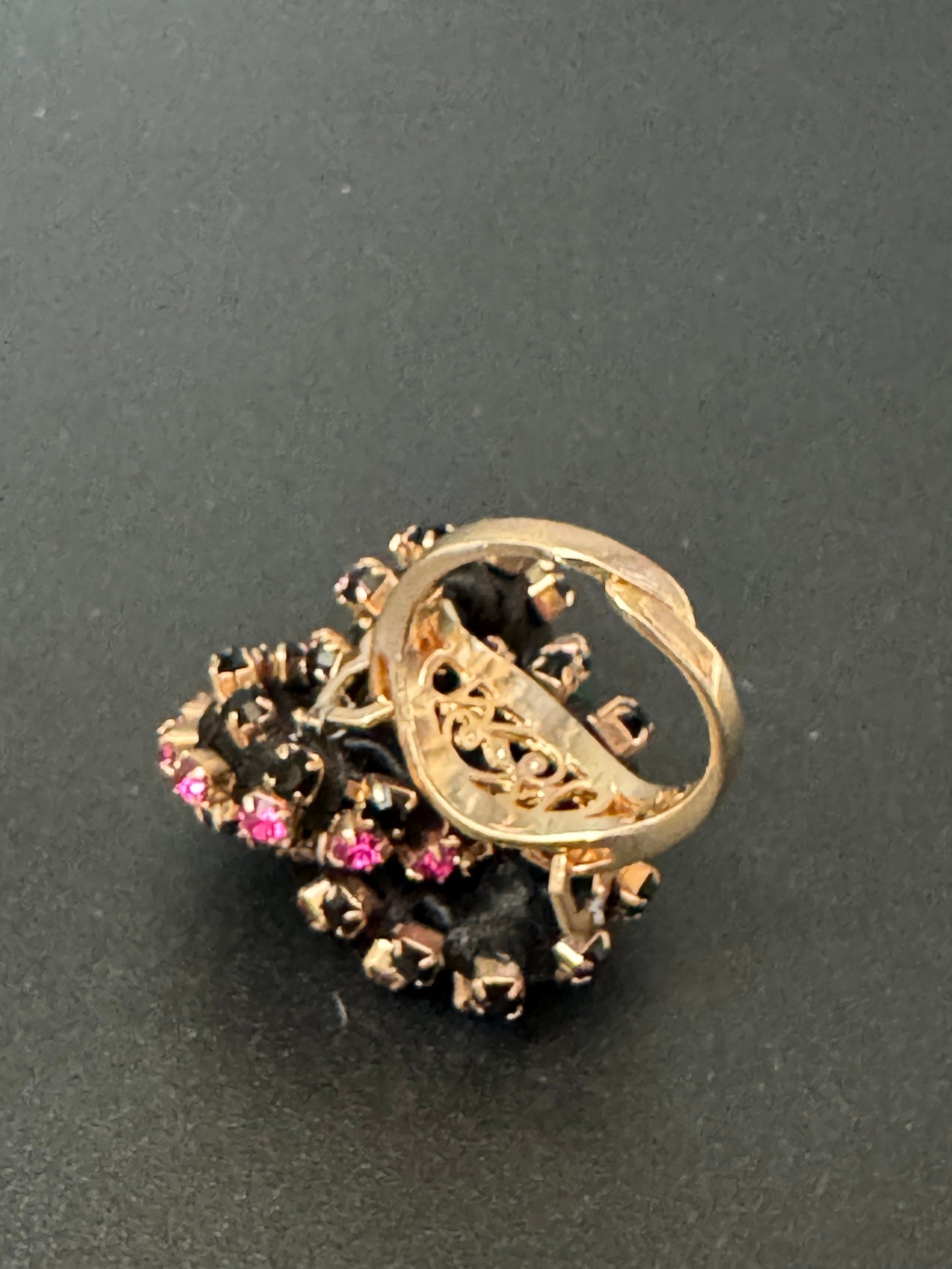 Retro pink and black Swarovski Crystal gold tone oversized knot cocktail ring adjustable designer