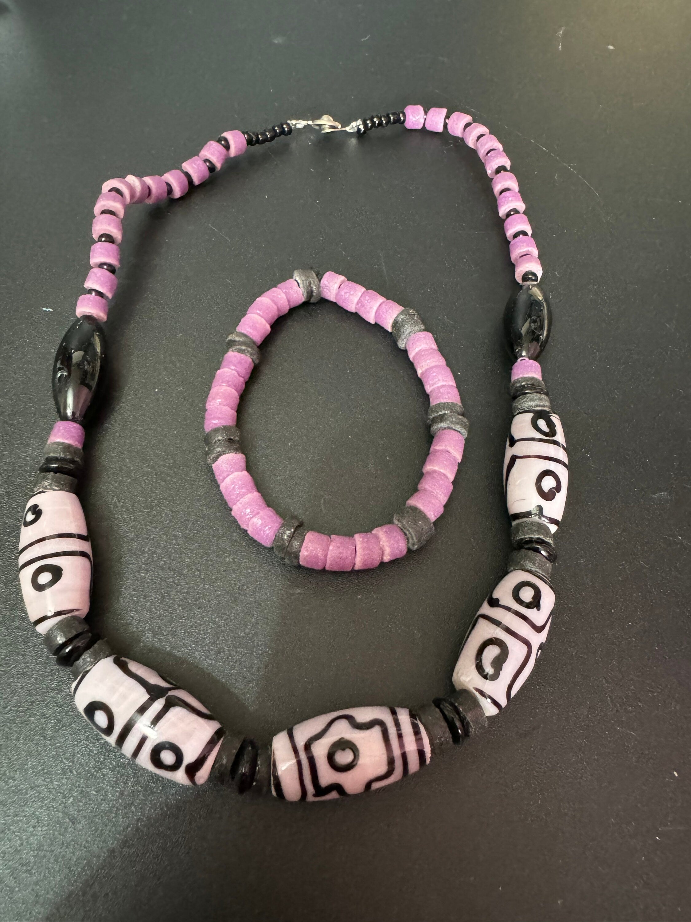 Signed Teng Yue Lilac Glass Beaded Jewelry Set