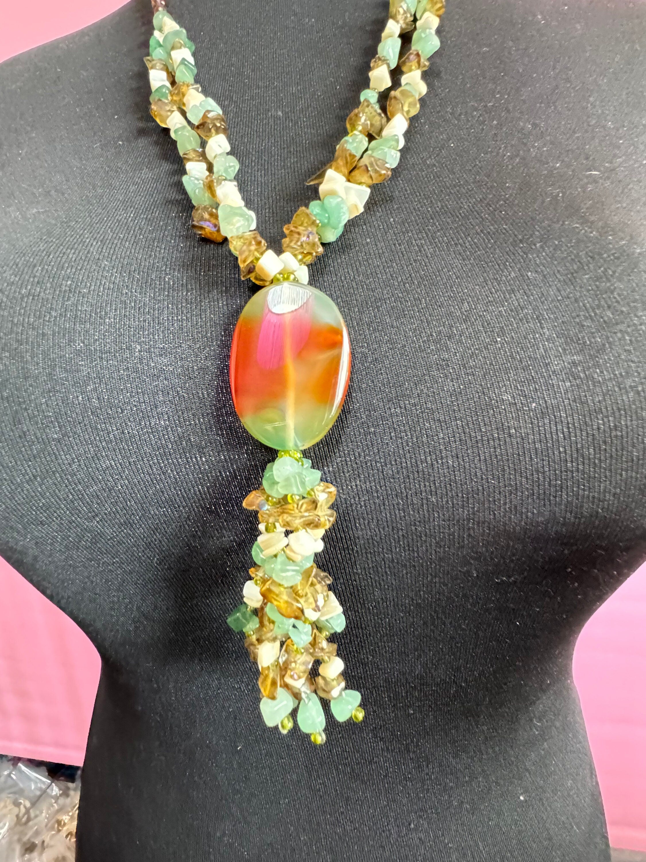 Vintage natural green lilac purple agate gemstone beaded pendant drop necklace gold tone Adventurine 72cm