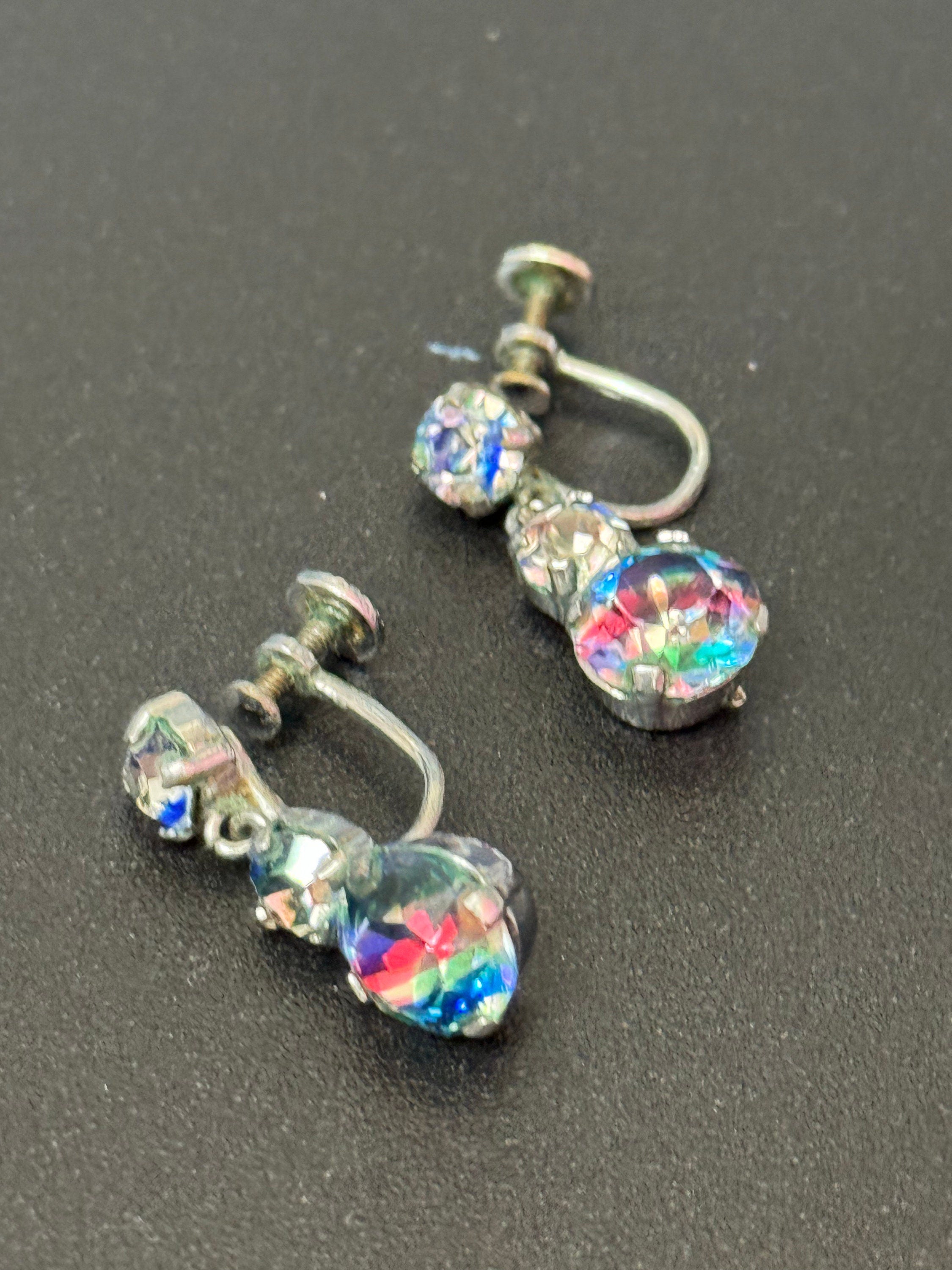 Iris glass Vintage silver tone chrome Clip on Screw Back dainty drop earrings paste rhinestone diamanté 1940s 1950s rainbow