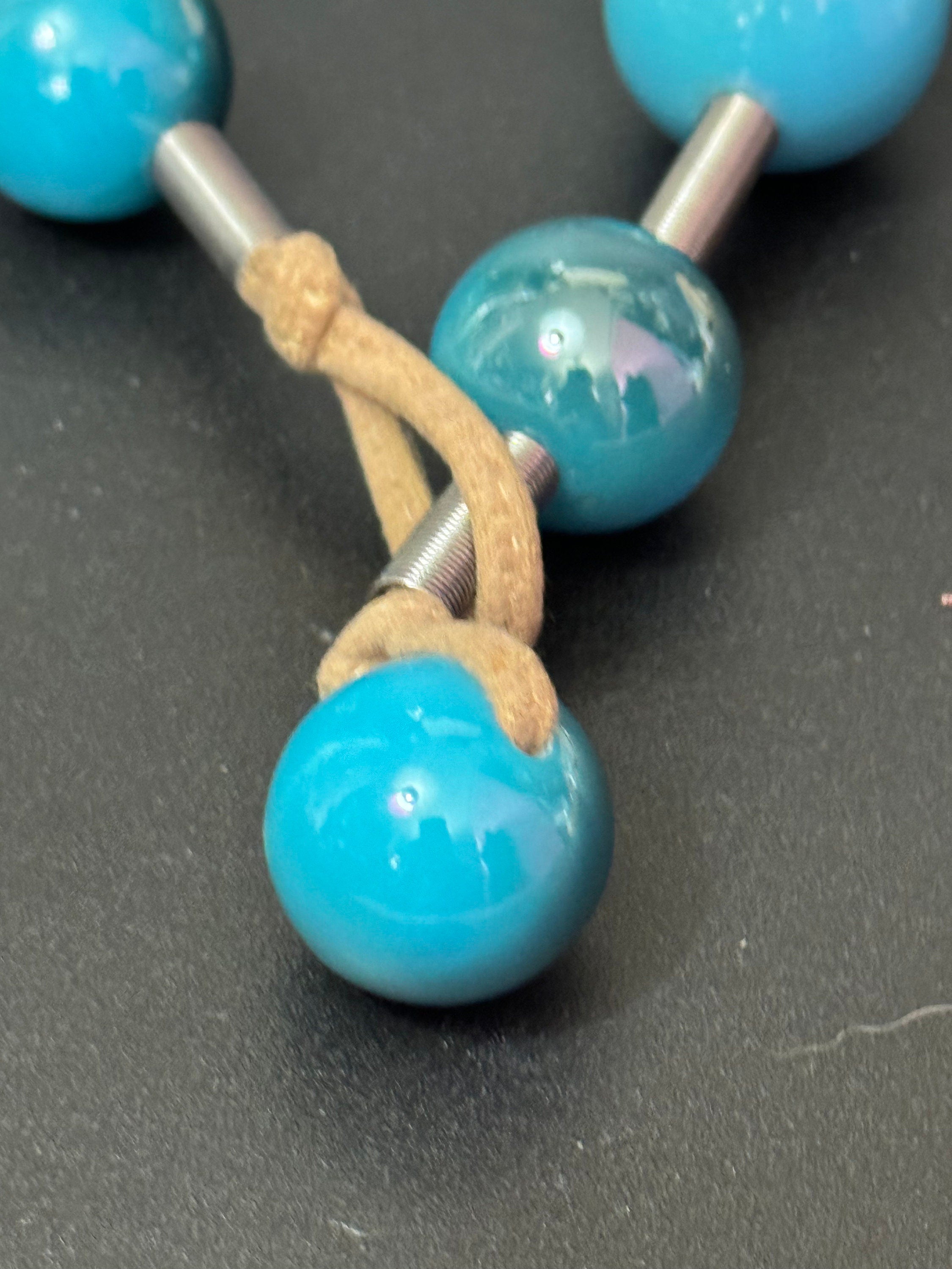 xl green blue round beaded plastic necklace, leather 58cm