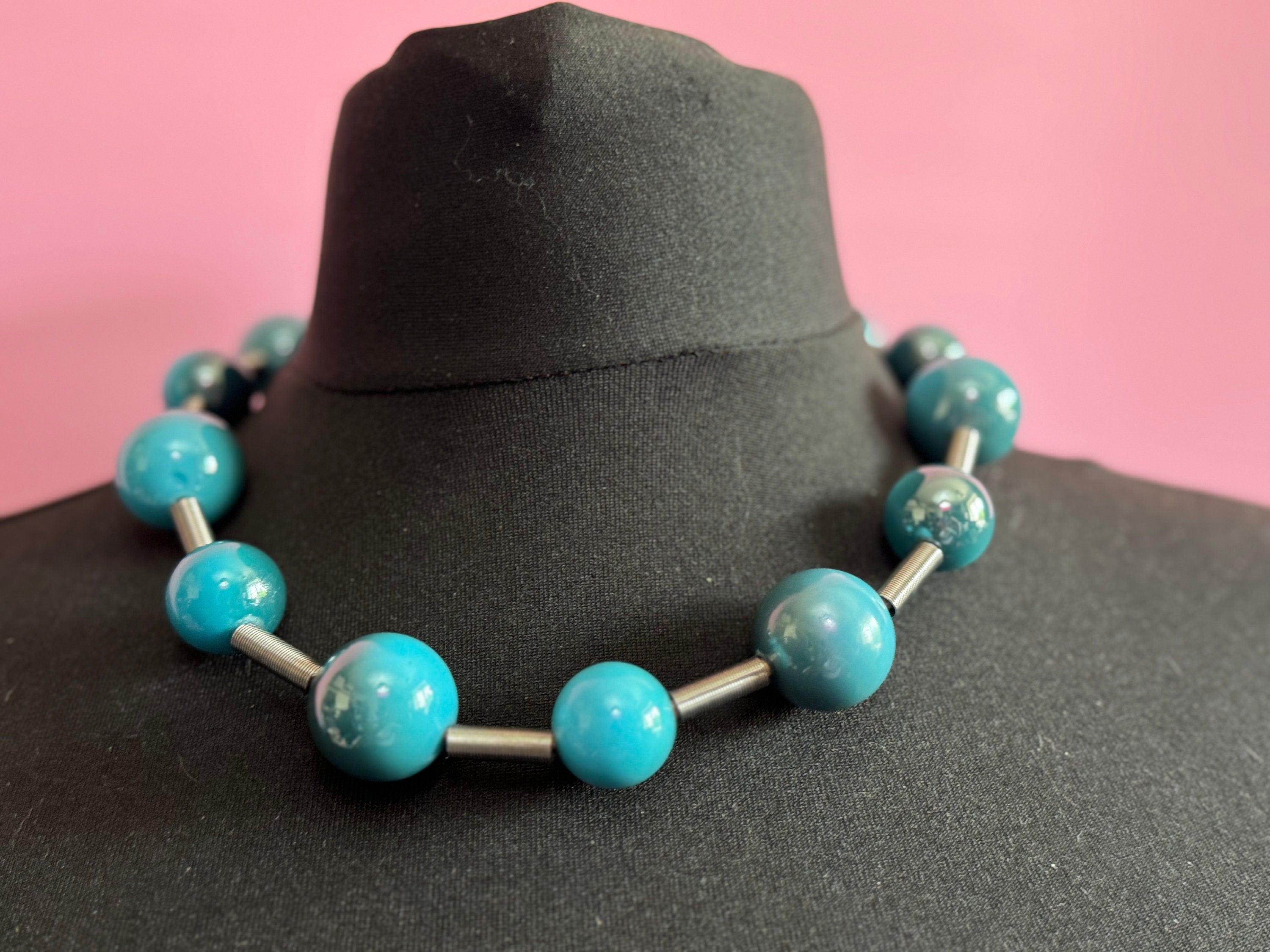 xl green blue round beaded plastic necklace, leather 58cm