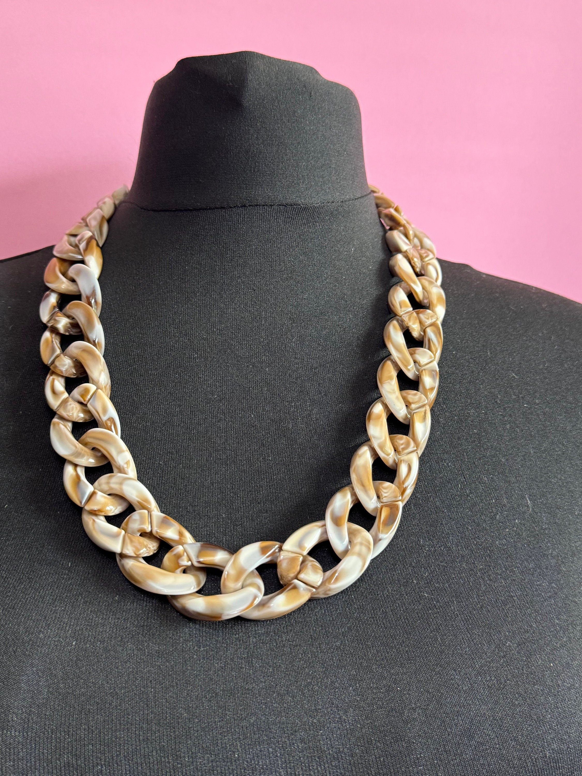 Oversized plastic beaded chain necklace Brown beige links