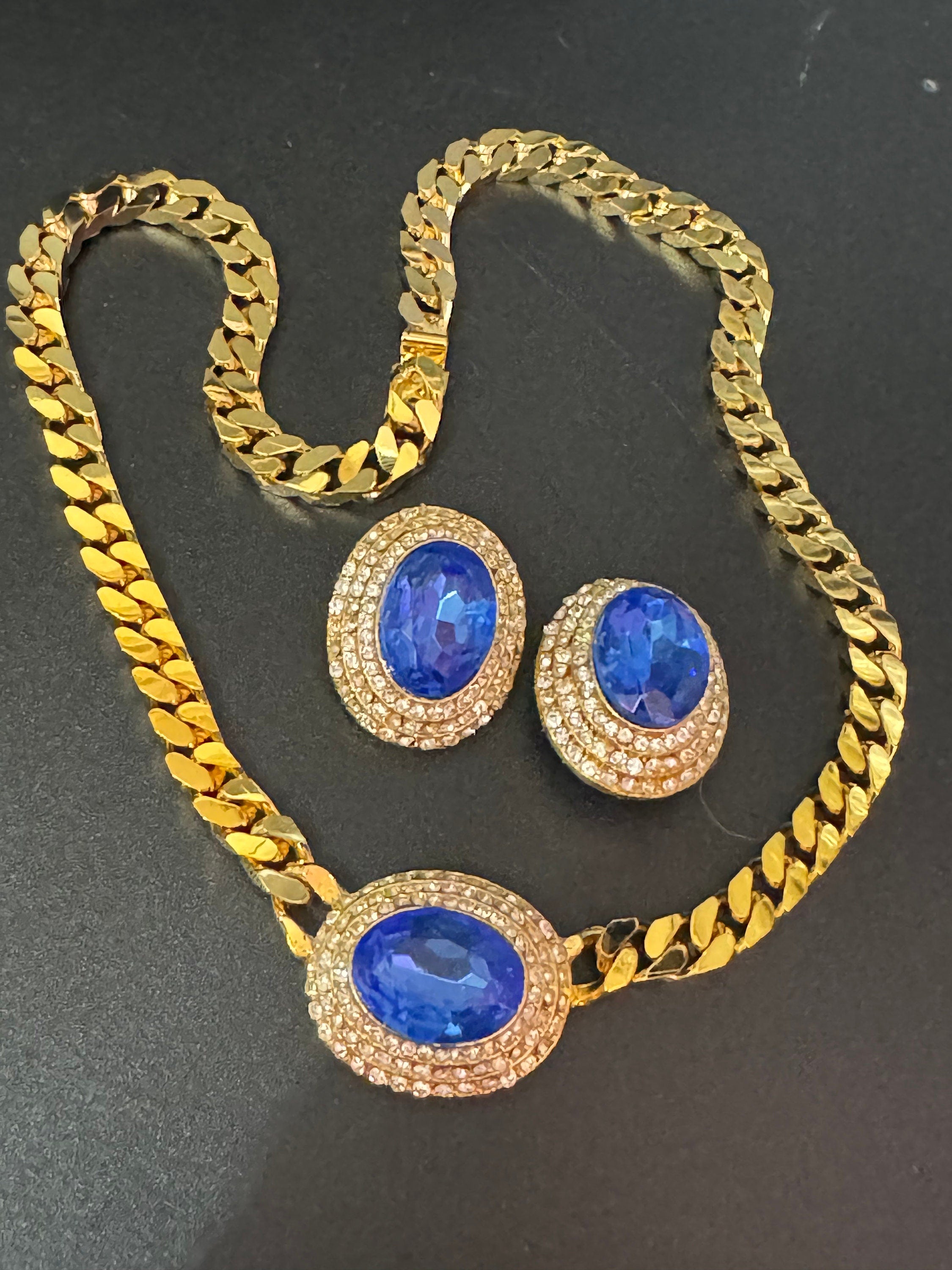 Vintage Swarovski Crystal Jewelry Set: Sapphire Blue Gold Tone Necklace & Clip On Earrings