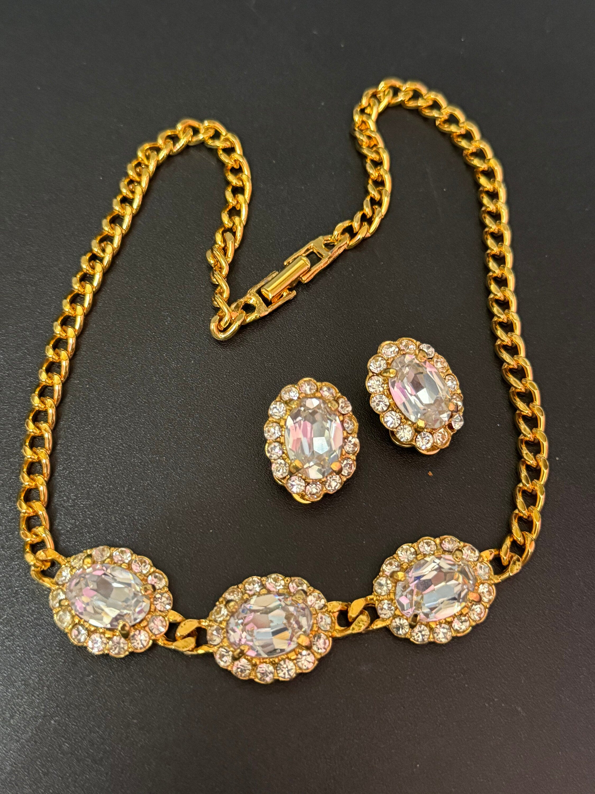 Vintage clear genuine Swarovski crystal oval detailing gold tone necklace and clip on earrings jewellery set old shop stock
