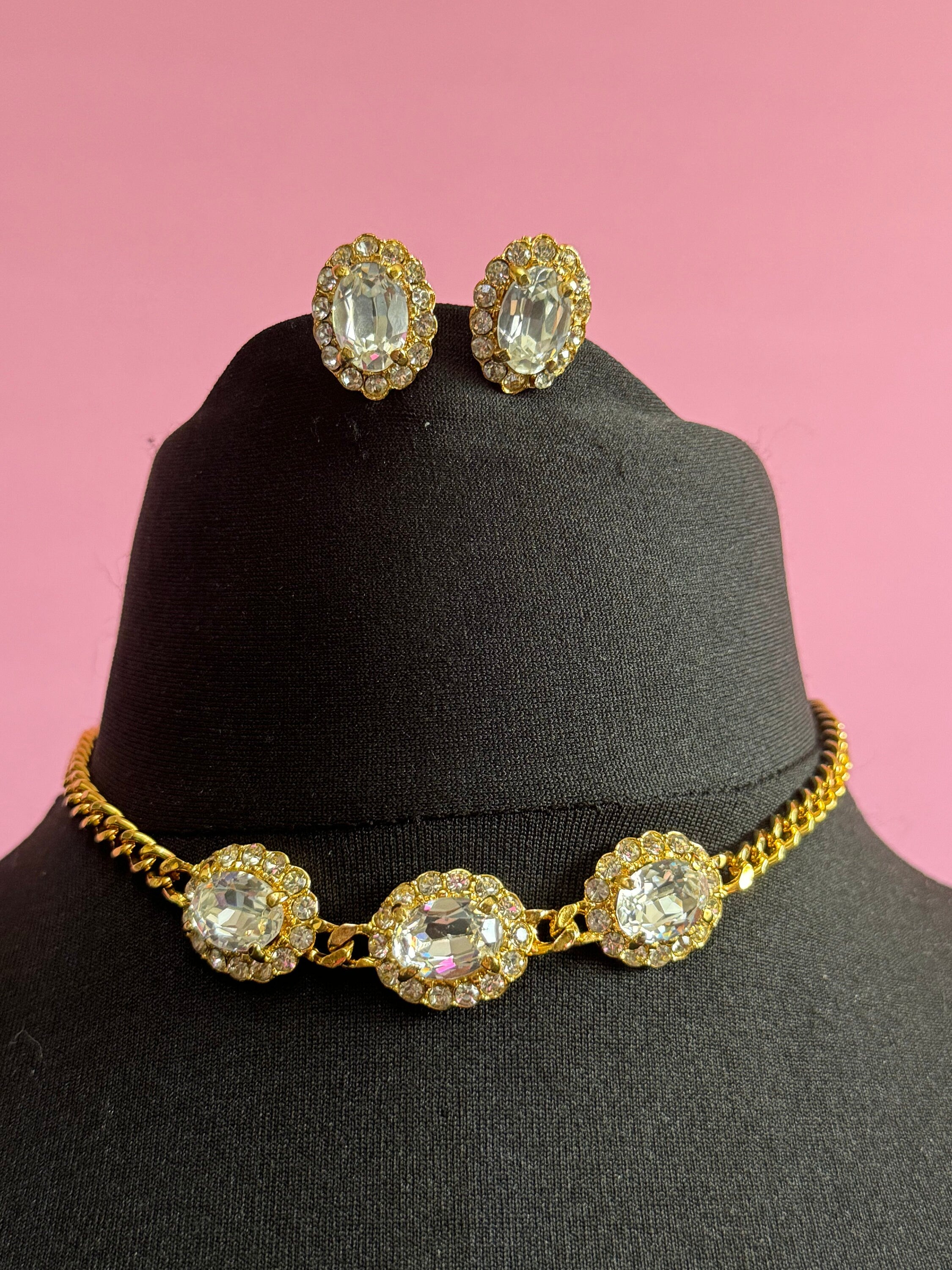 Vintage clear genuine Swarovski crystal oval detailing gold tone necklace and clip on earrings jewellery set old shop stock