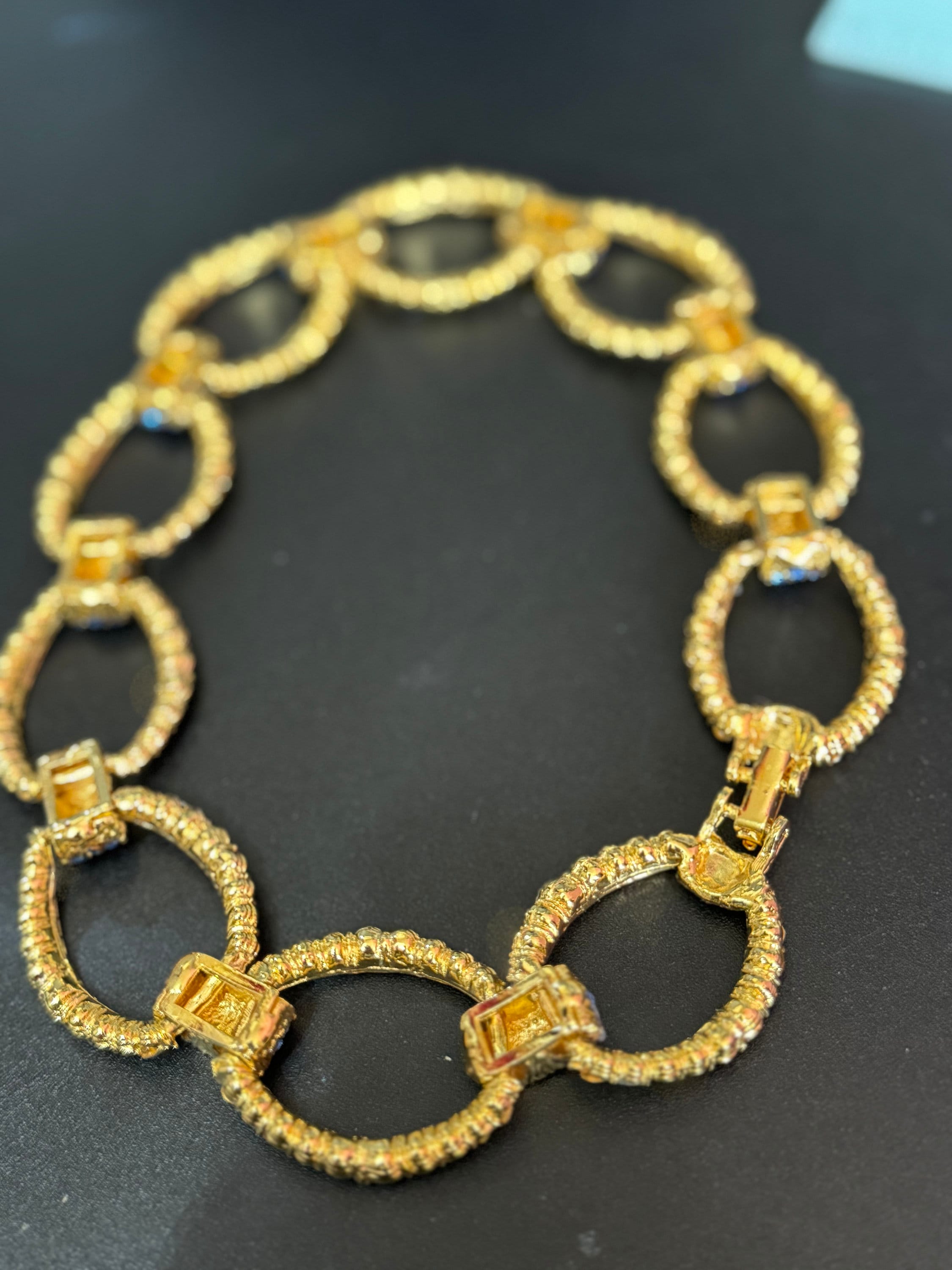 Vintage Sapphire Blue Diamanté Choker: Gold Tone Cable Link Necklace