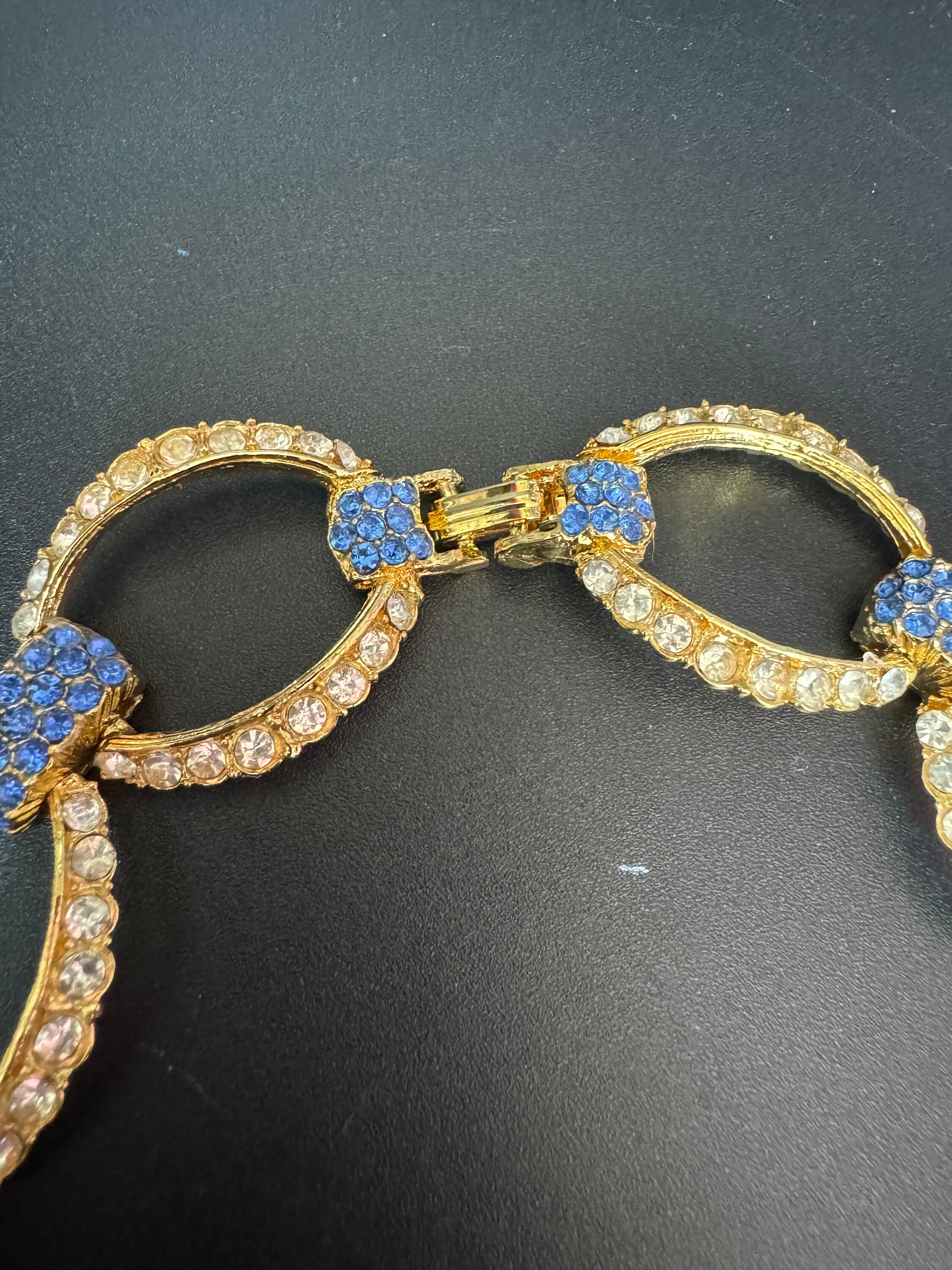 Vintage Sapphire Blue Diamanté Choker: Gold Tone Cable Link Necklace