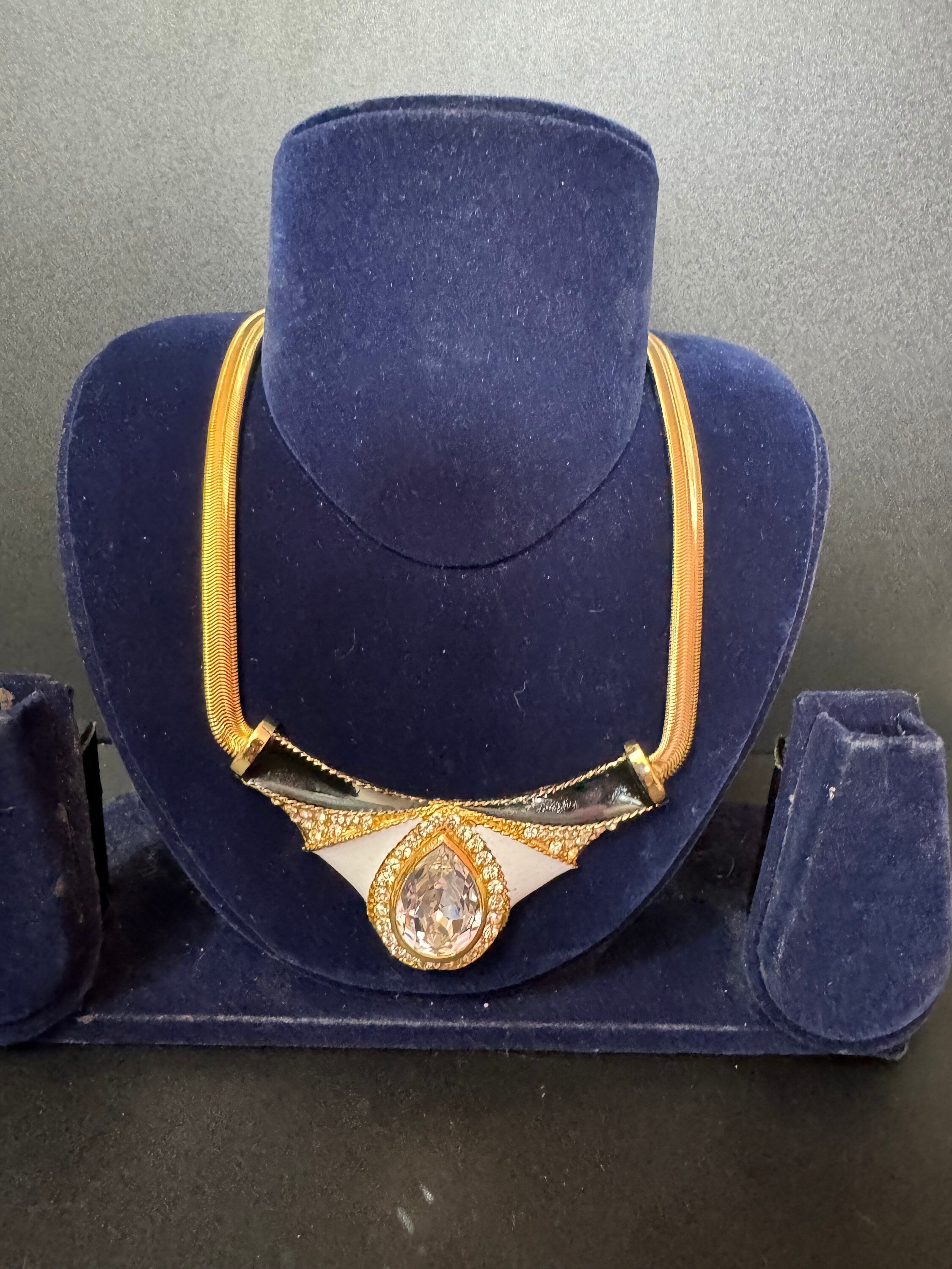 Vintage Diamanté Crystal Choker: Rhinestone Gold Tone Enamel Pendant