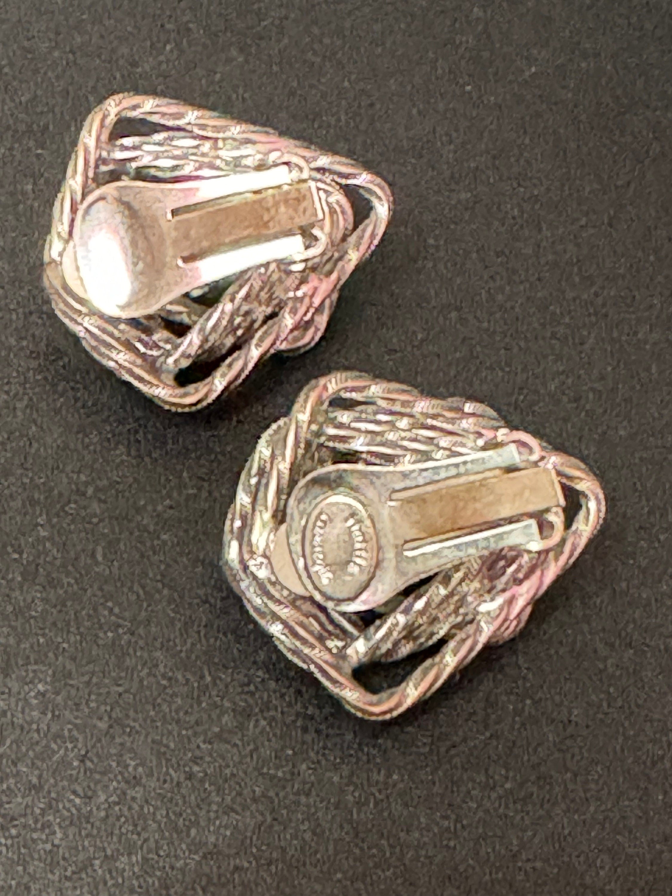 Signed Hattie Carnegie designer brutalist abstract clip on stud earrings modernist silver tone metal vintage