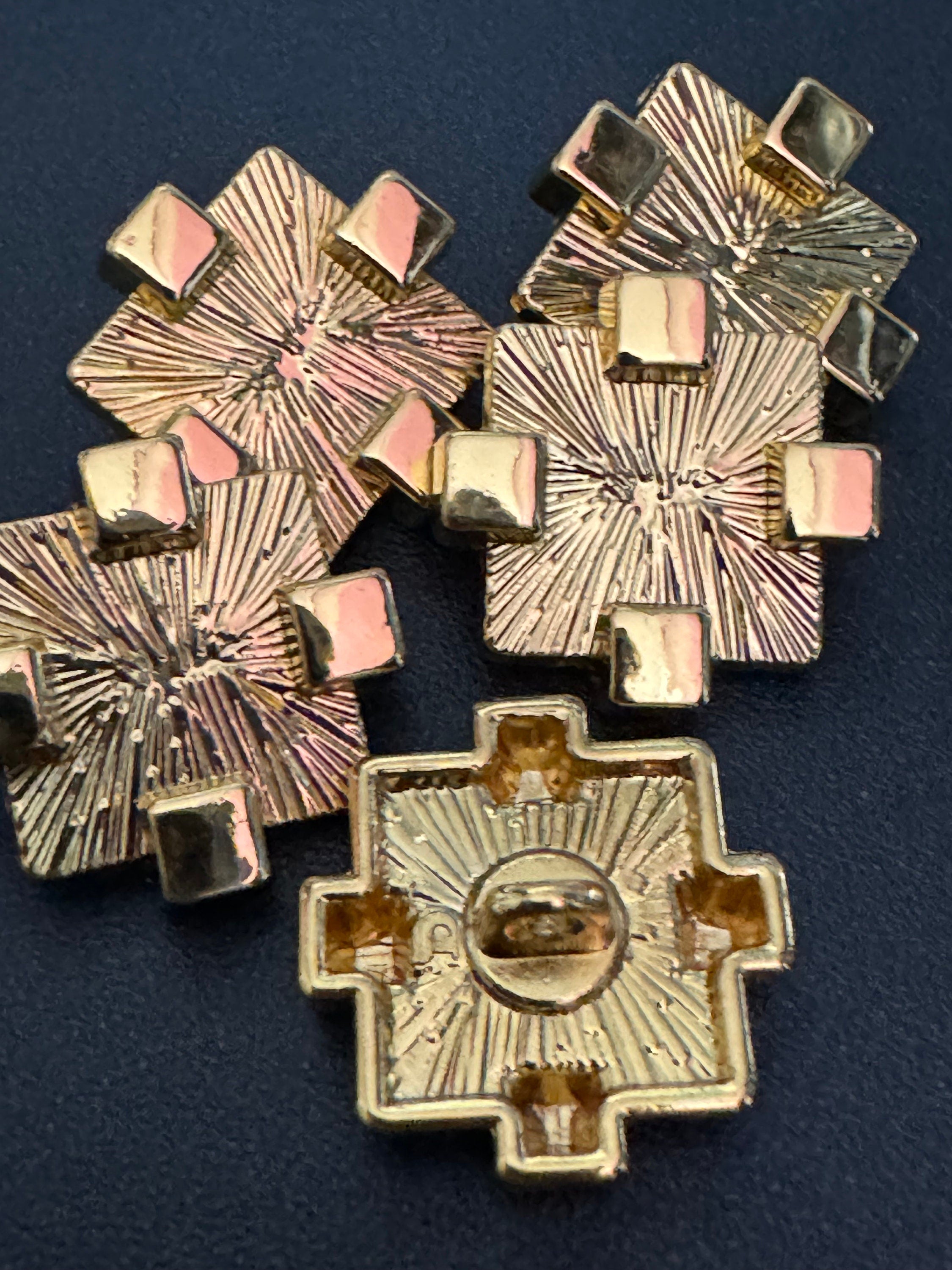 17mm Brutalist Gold Tone Metal Buttons: Geometric Square Design (Pack of 5)