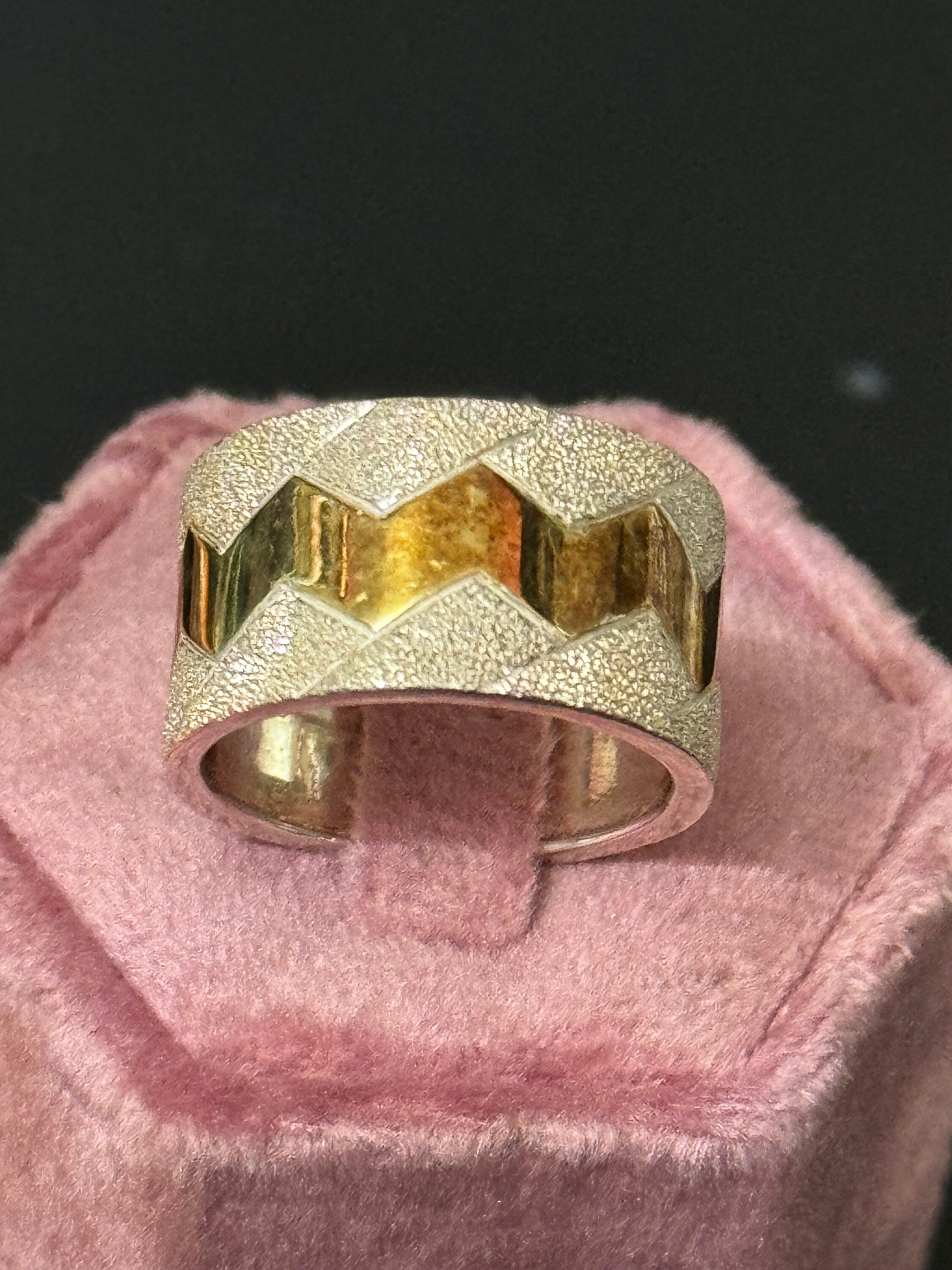 Tggc Viorelli Size Q wide 925 sterling silver and gold tone modernist band ring 9.5 grams full birm hallmarks