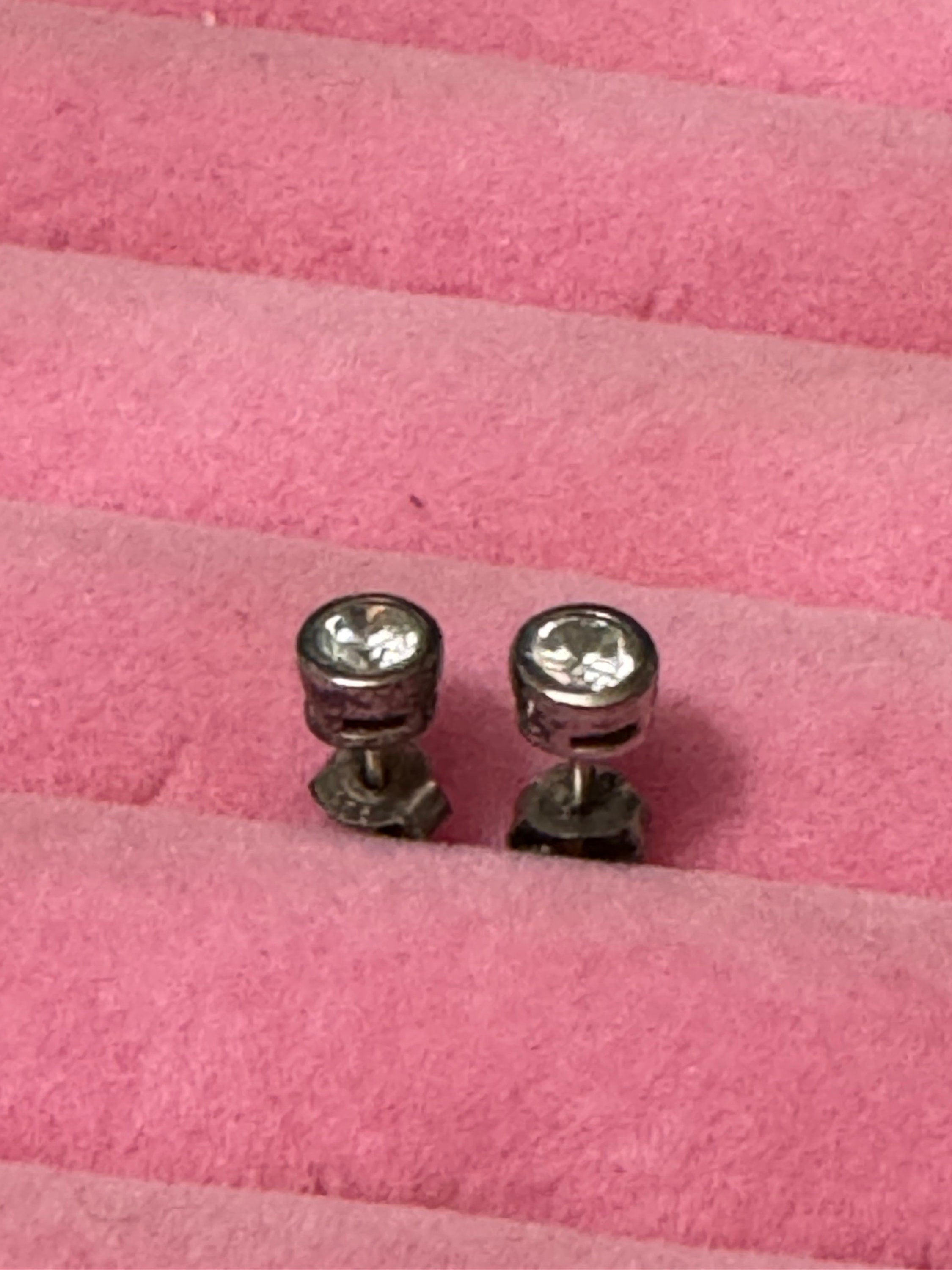 Vintage 925 Sterling silver clear diamanté small round stud earrings pierced