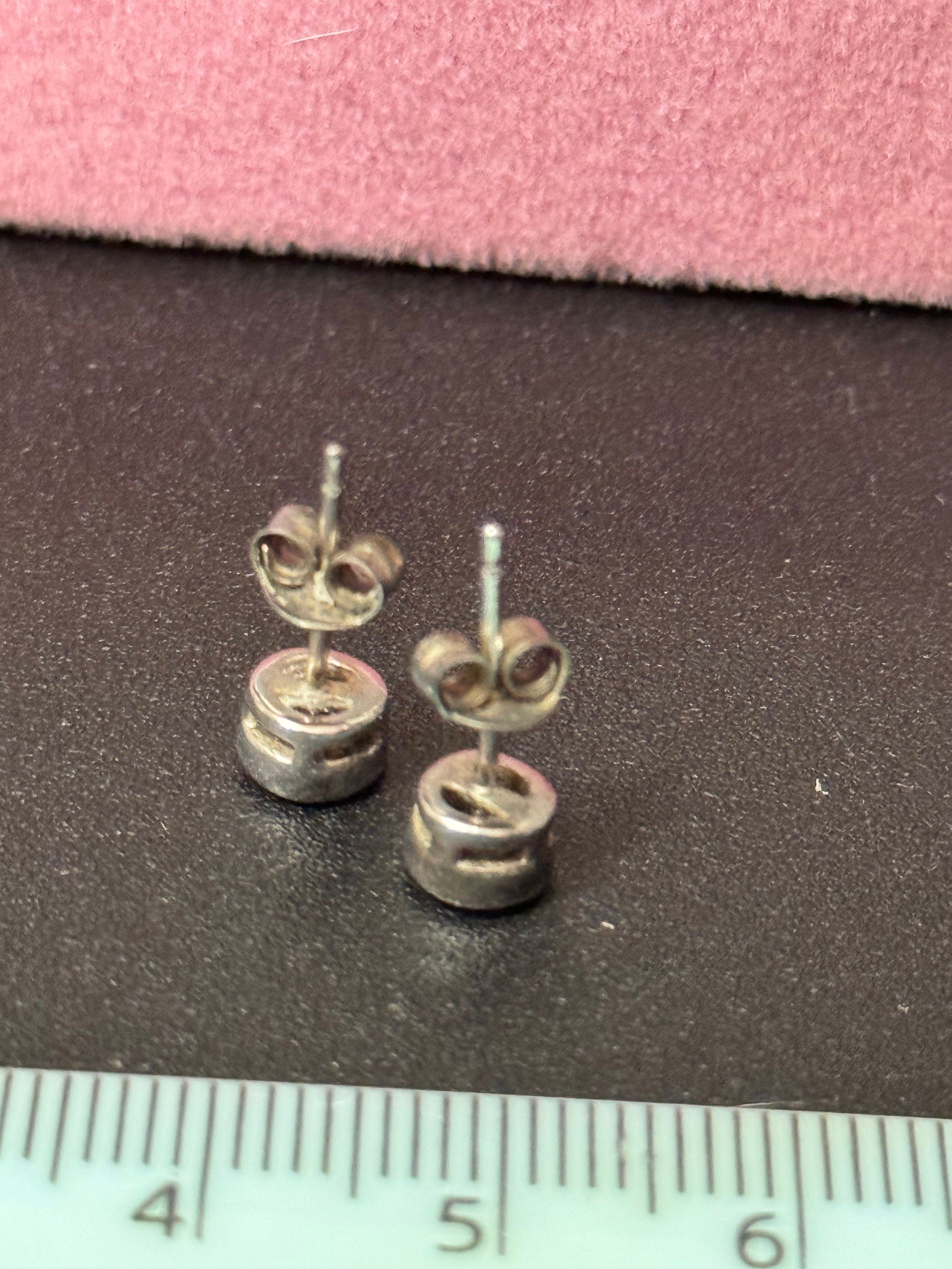 Vintage 925 Sterling silver clear diamanté small round stud earrings pierced