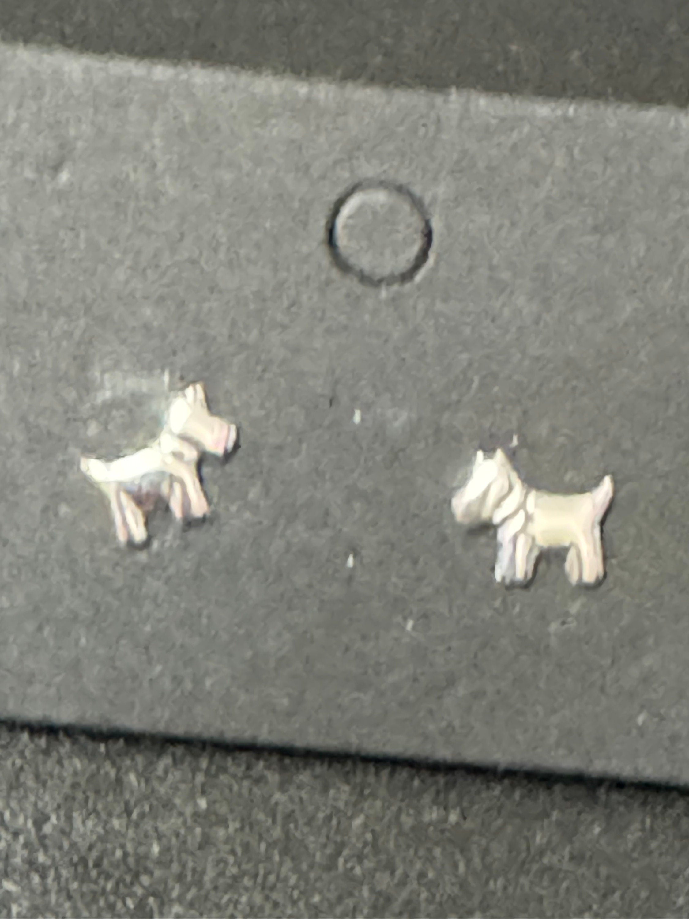 Novelty retro 925 Sterling silver small scotty dog stud earrings pierced