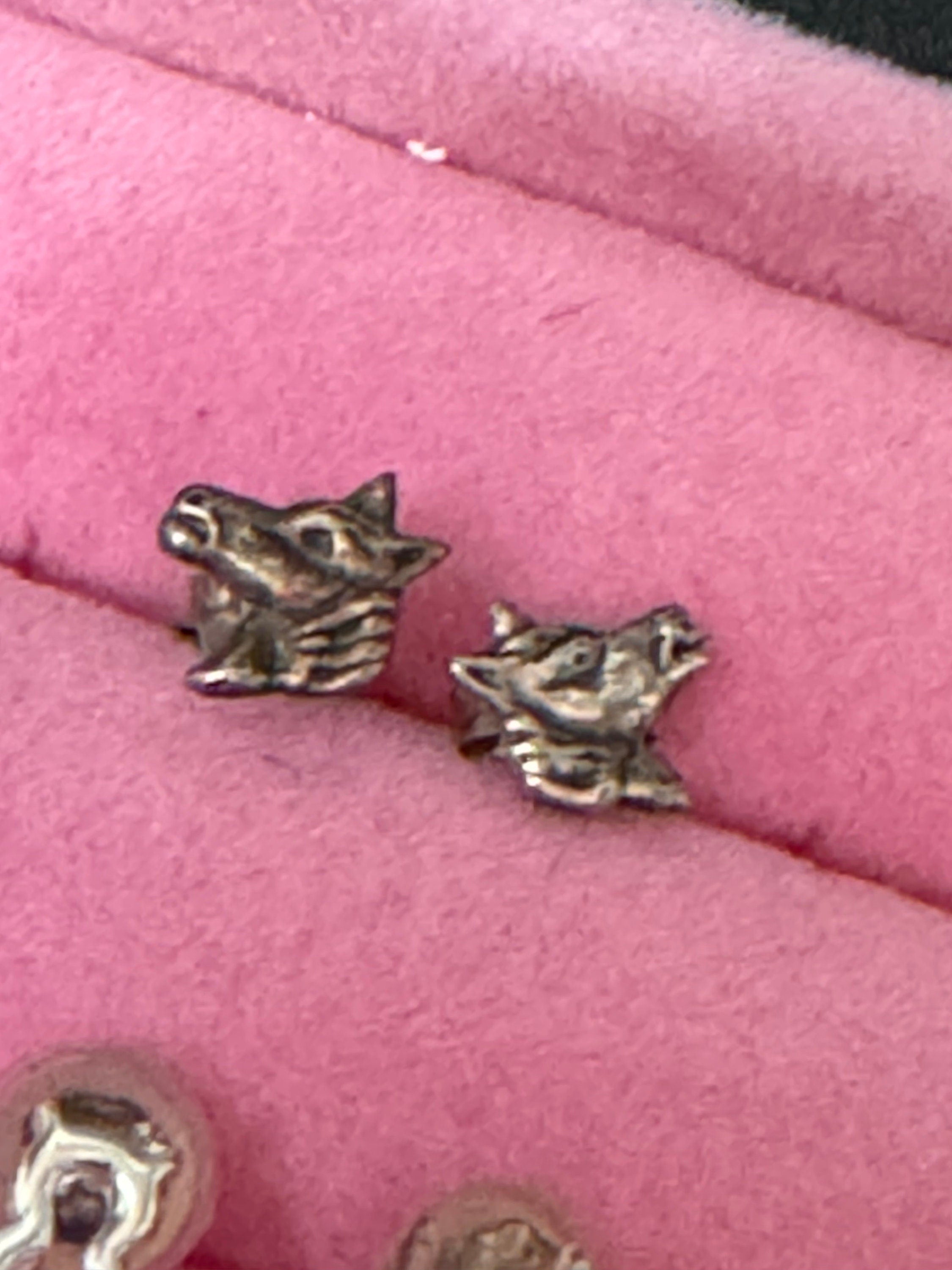 Novelty retro 925 Sterling silver small horse stud earrings pierced