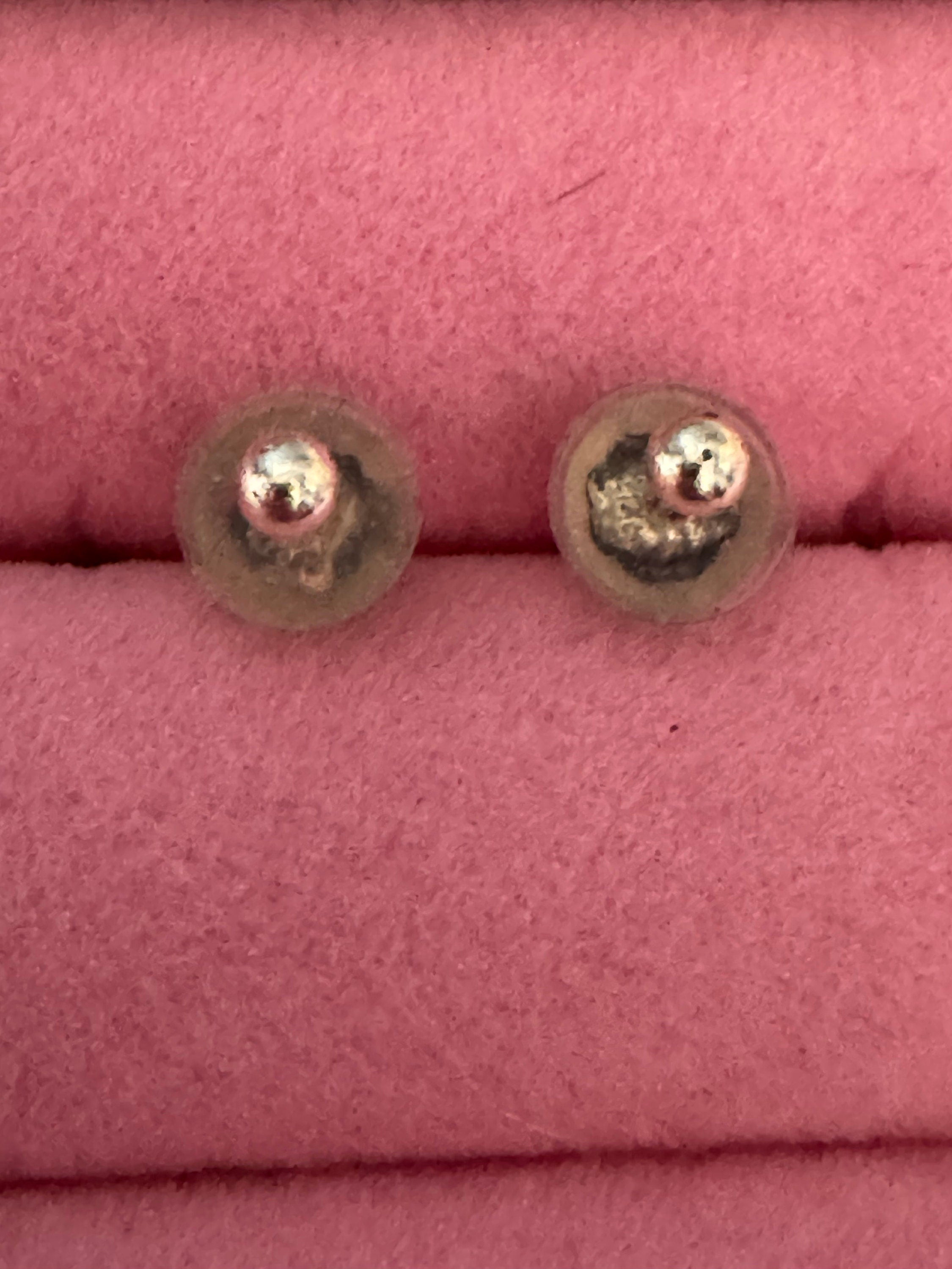 retro 925 Sterling silver tiny small ball stud earrings pierced