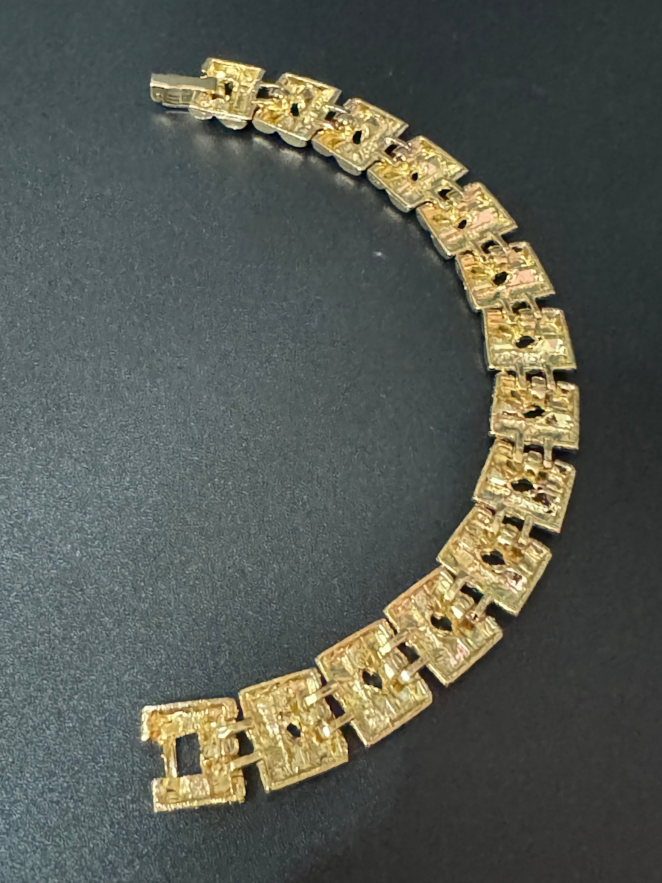 Vintage gold tone textured brutalist abstract panel link bracelet 1970s 18.5 x 12mm mint condition