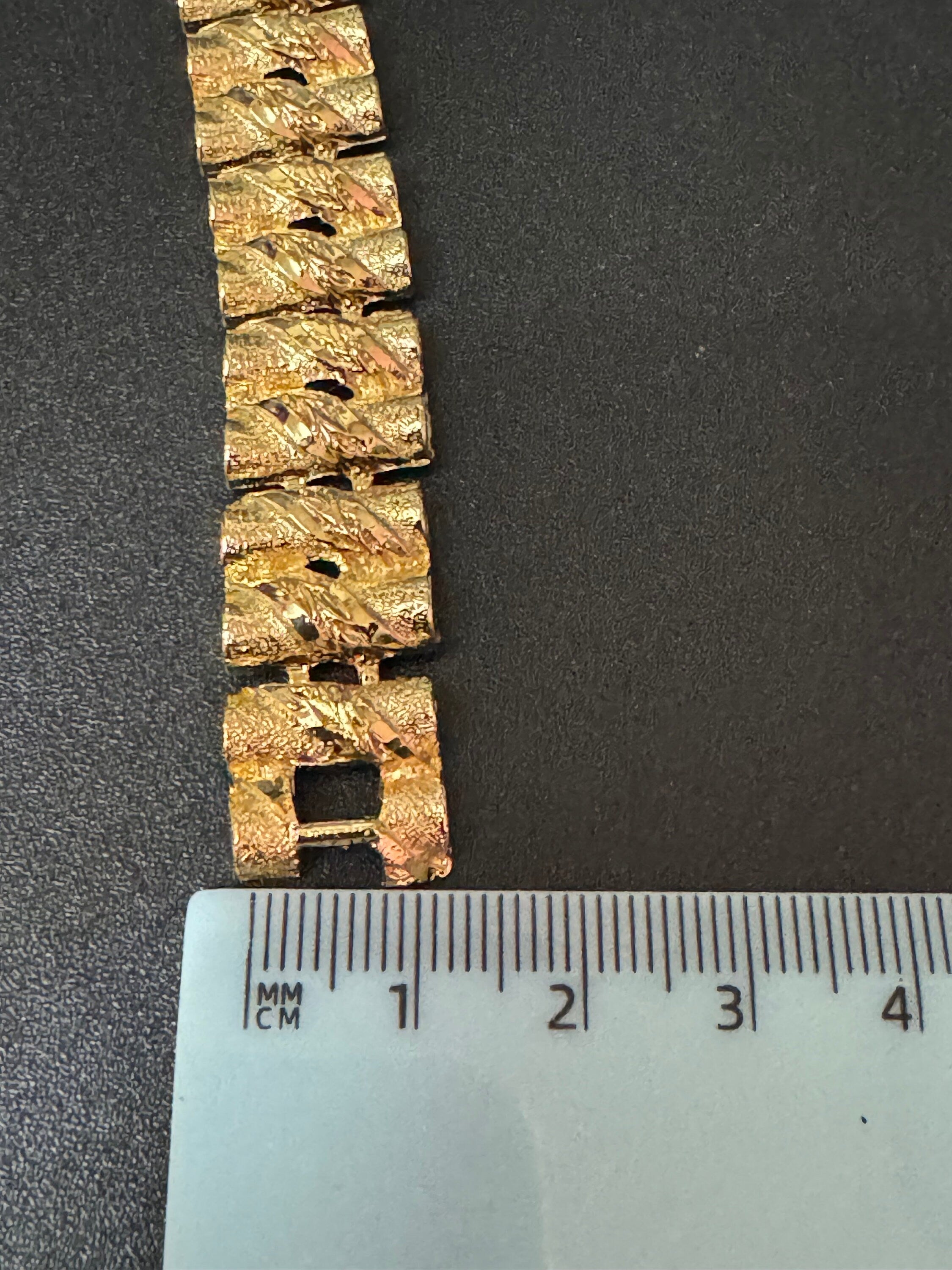 Vintage gold tone textured brutalist abstract panel link bracelet 1970s 18.5 x 12mm mint condition