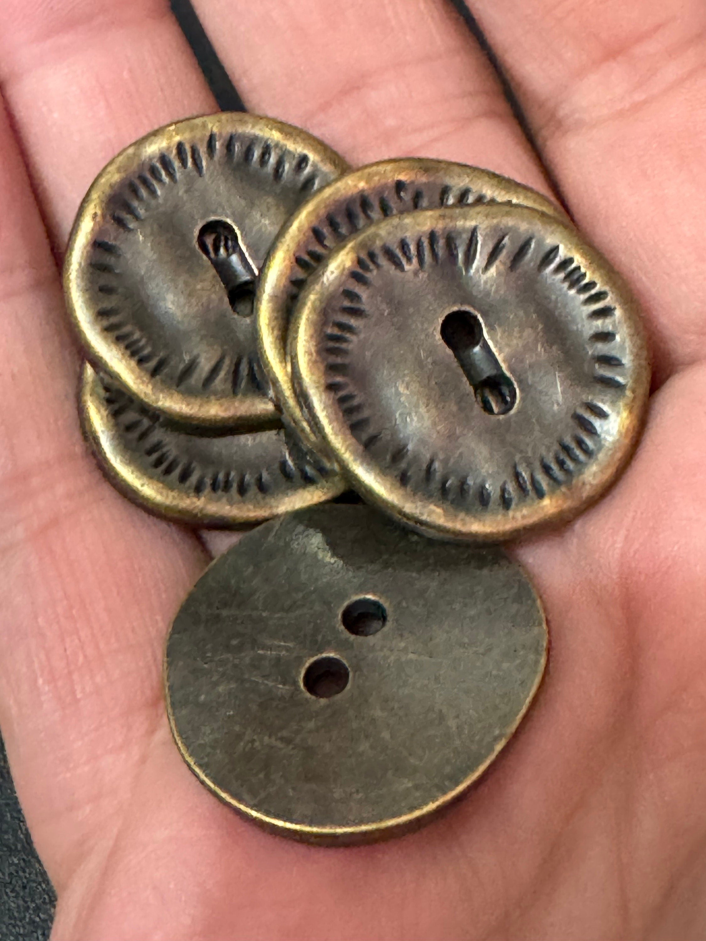 5 x 25mm antiqued brass dark gold tone round swirl coat buttons metal
