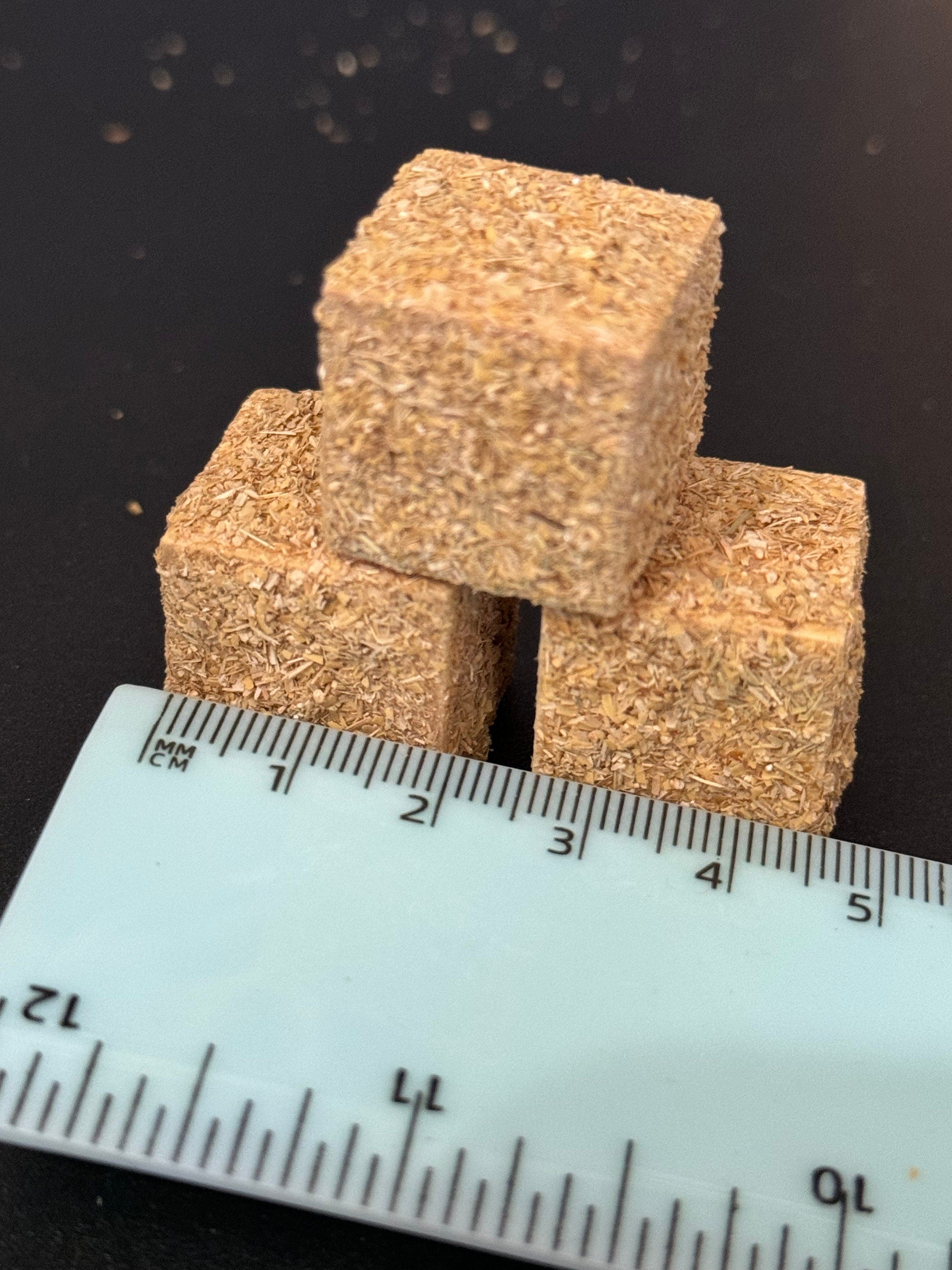 Miniature Hay Bale Cake Topper: Farm Scenery Props, Set of 3