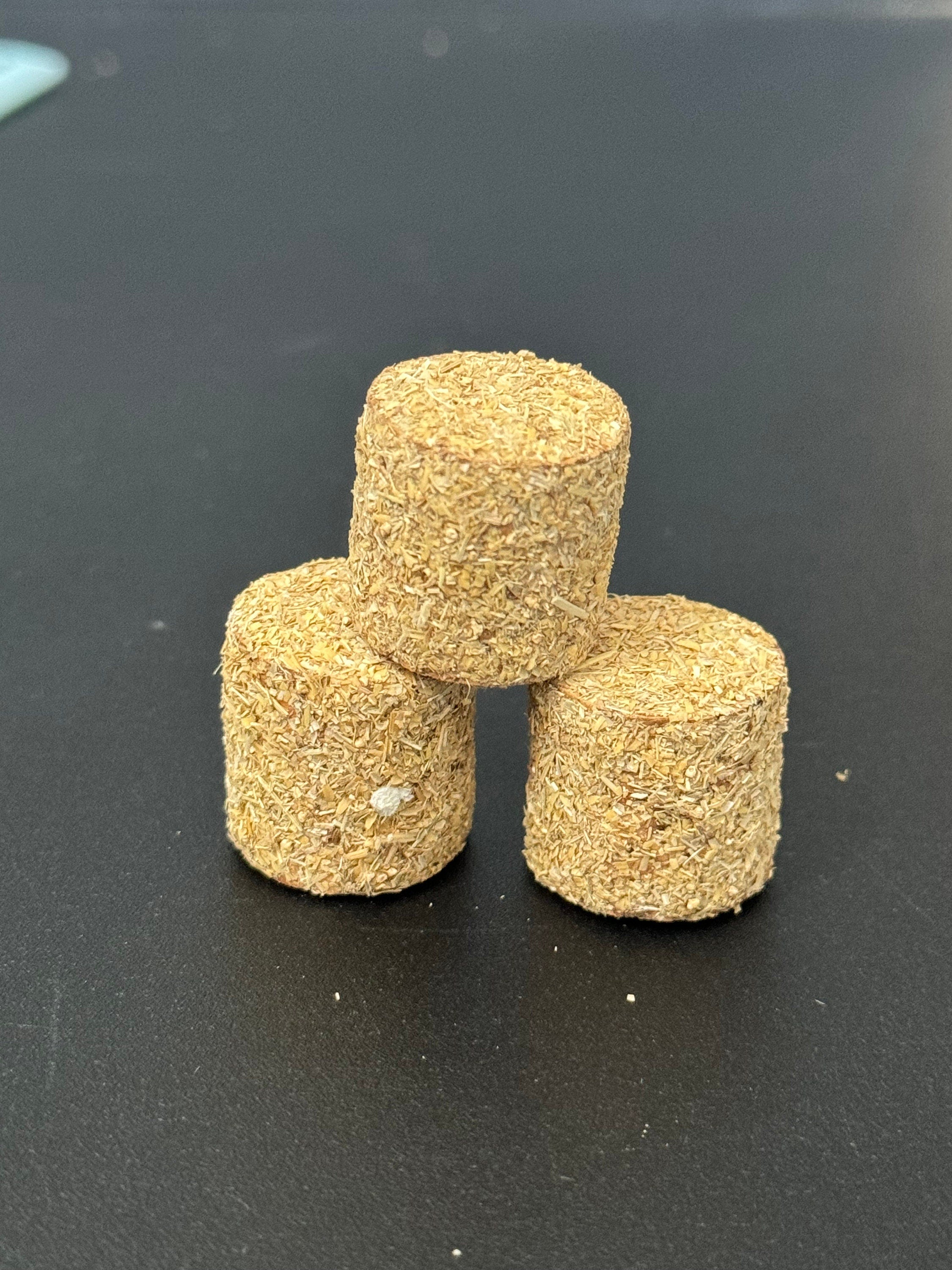 Miniature Hay Bale Cake Topper: Farm Scenery Props, Set of 3