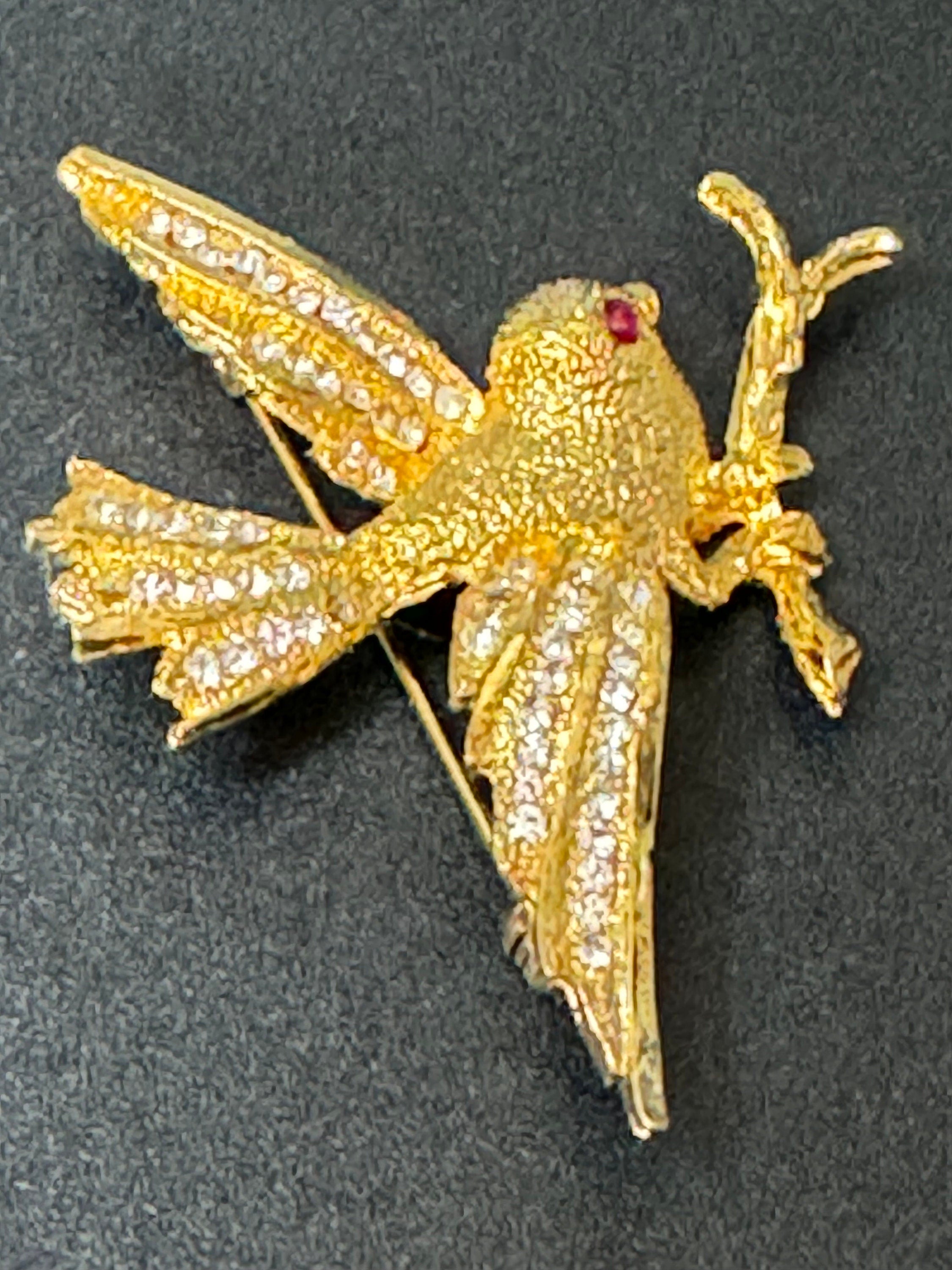 Vintage gold tone large Diamanté bird brooch Ruby eyes