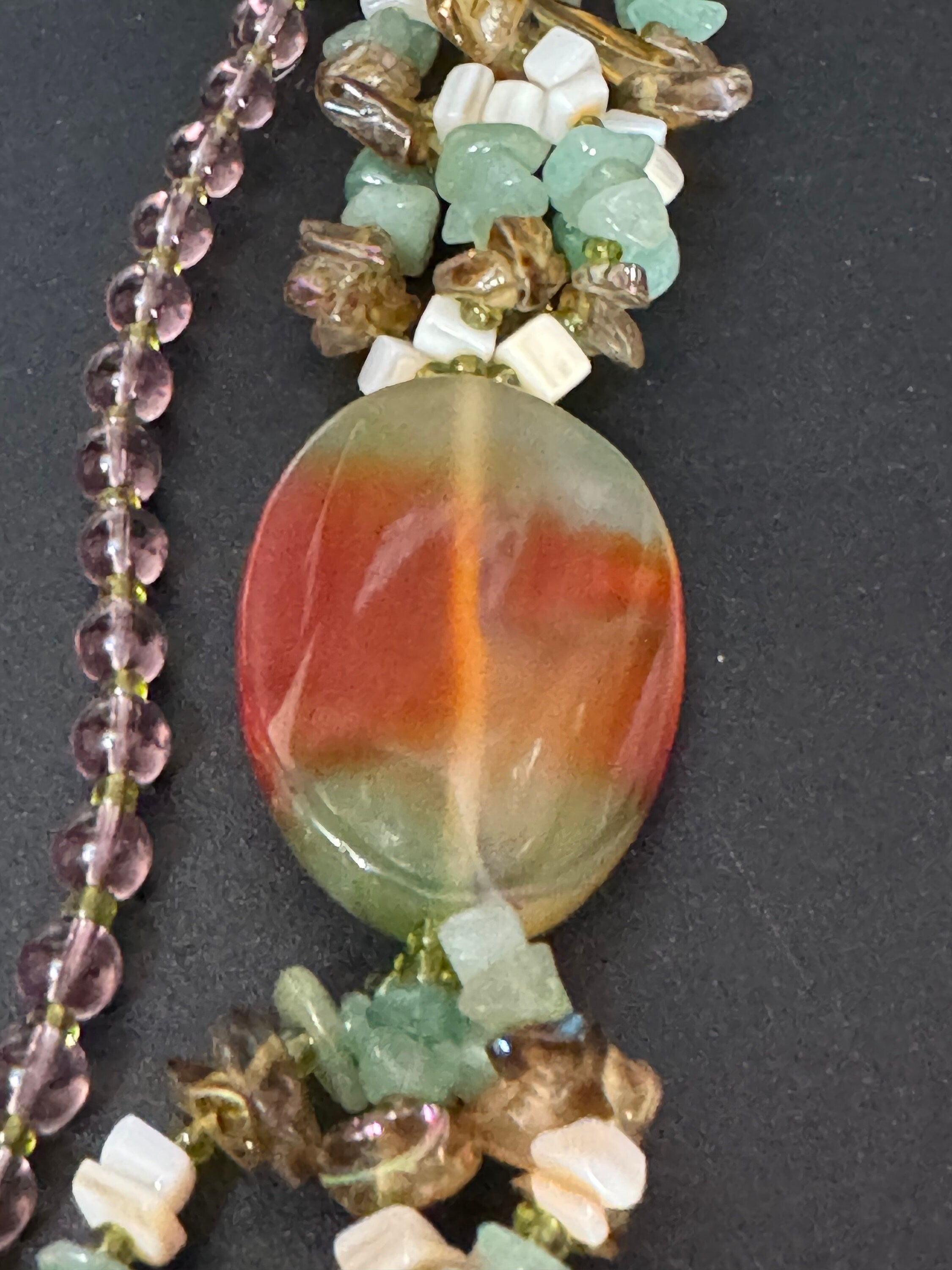 Vintage natural green lilac purple agate gemstone beaded pendant drop necklace gold tone Adventurine 72cm