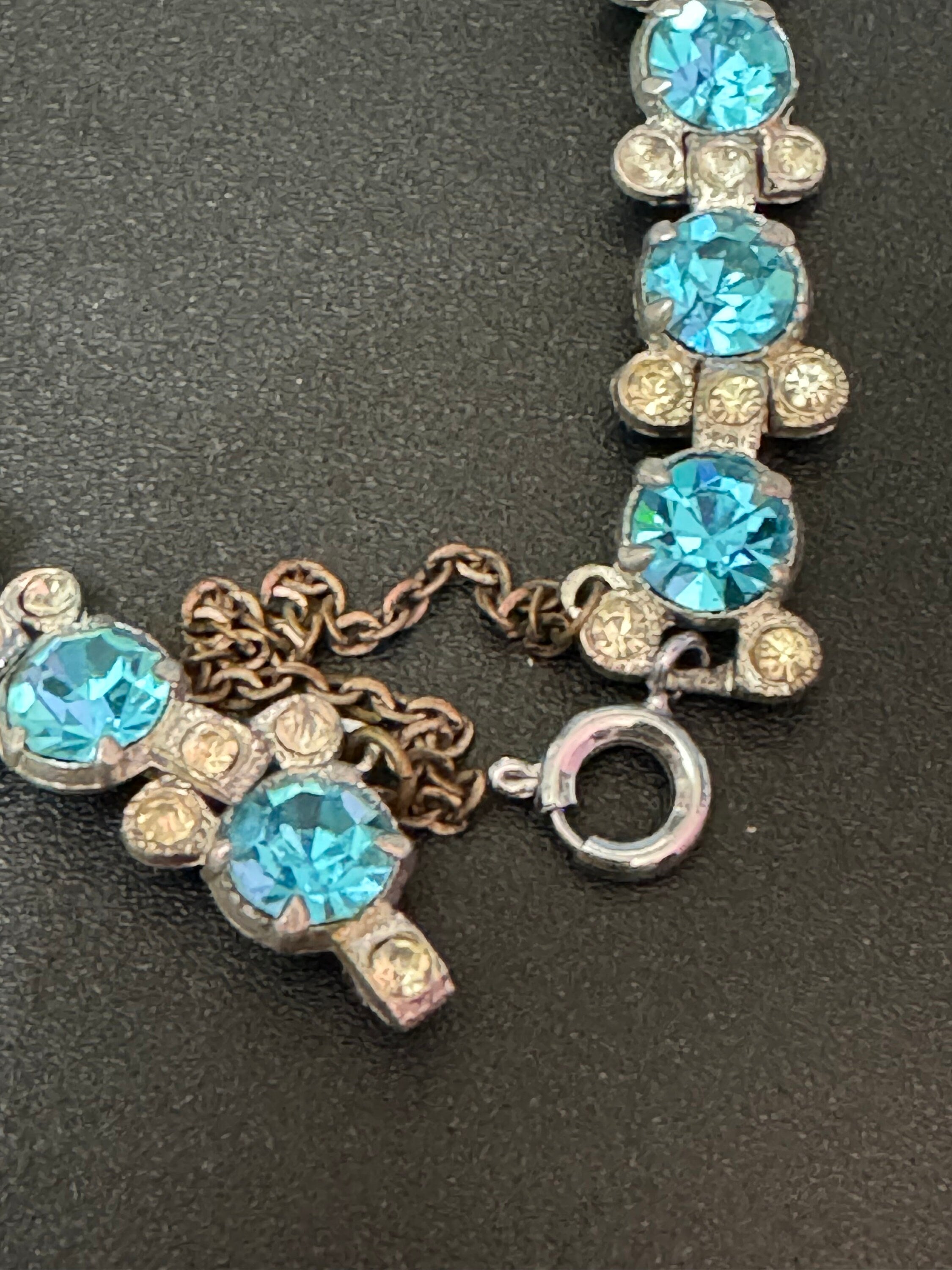Vintage Diamanté silver tone light sapphire blue glass rhinestone cocktail Bracelet 17.5cm