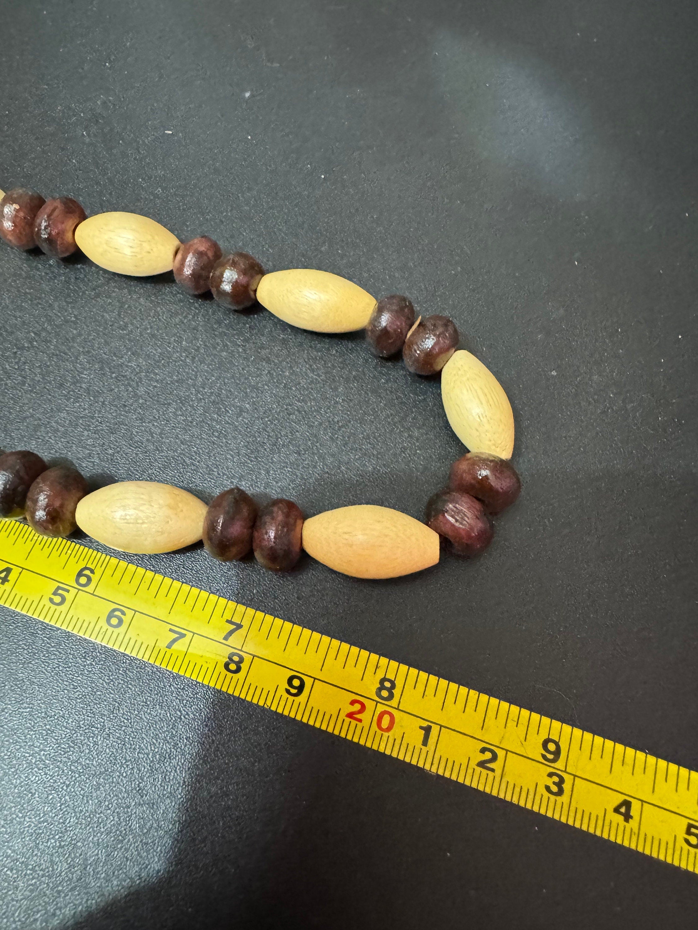 Retro Wooden Beaded Choker: Beige & Brown Boho Necklace