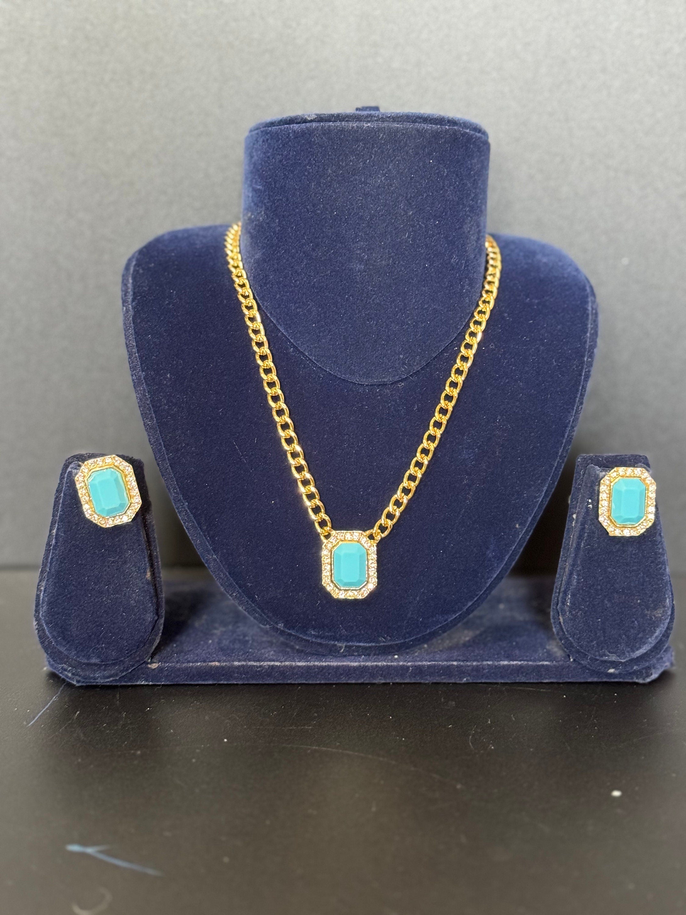 Vintage turquoise & clear genuine Swarovski crystal octagon detailing gold tone necklace and clip on earrings jewellery set