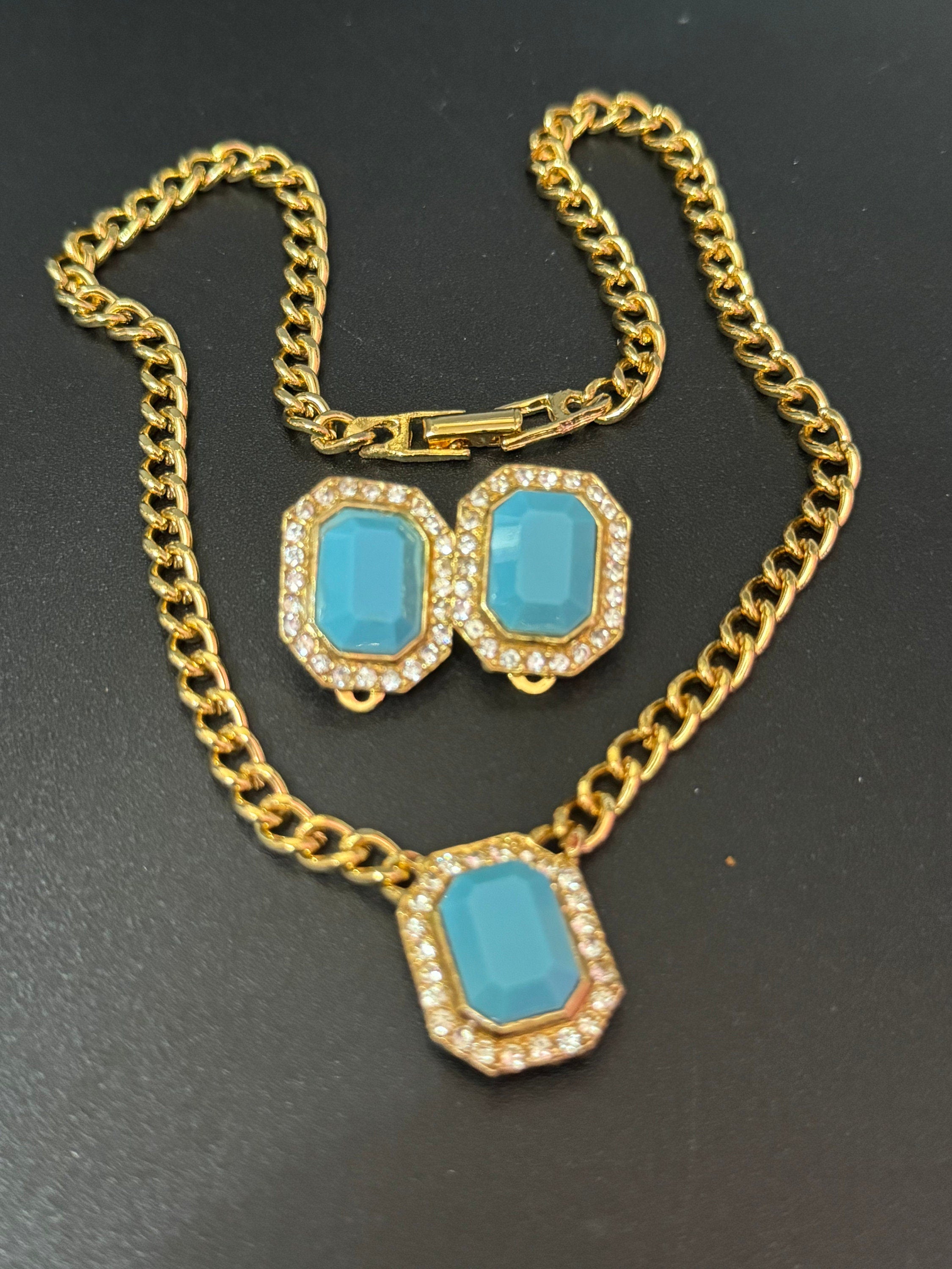 Vintage turquoise & clear genuine Swarovski crystal octagon detailing gold tone necklace and clip on earrings jewellery set