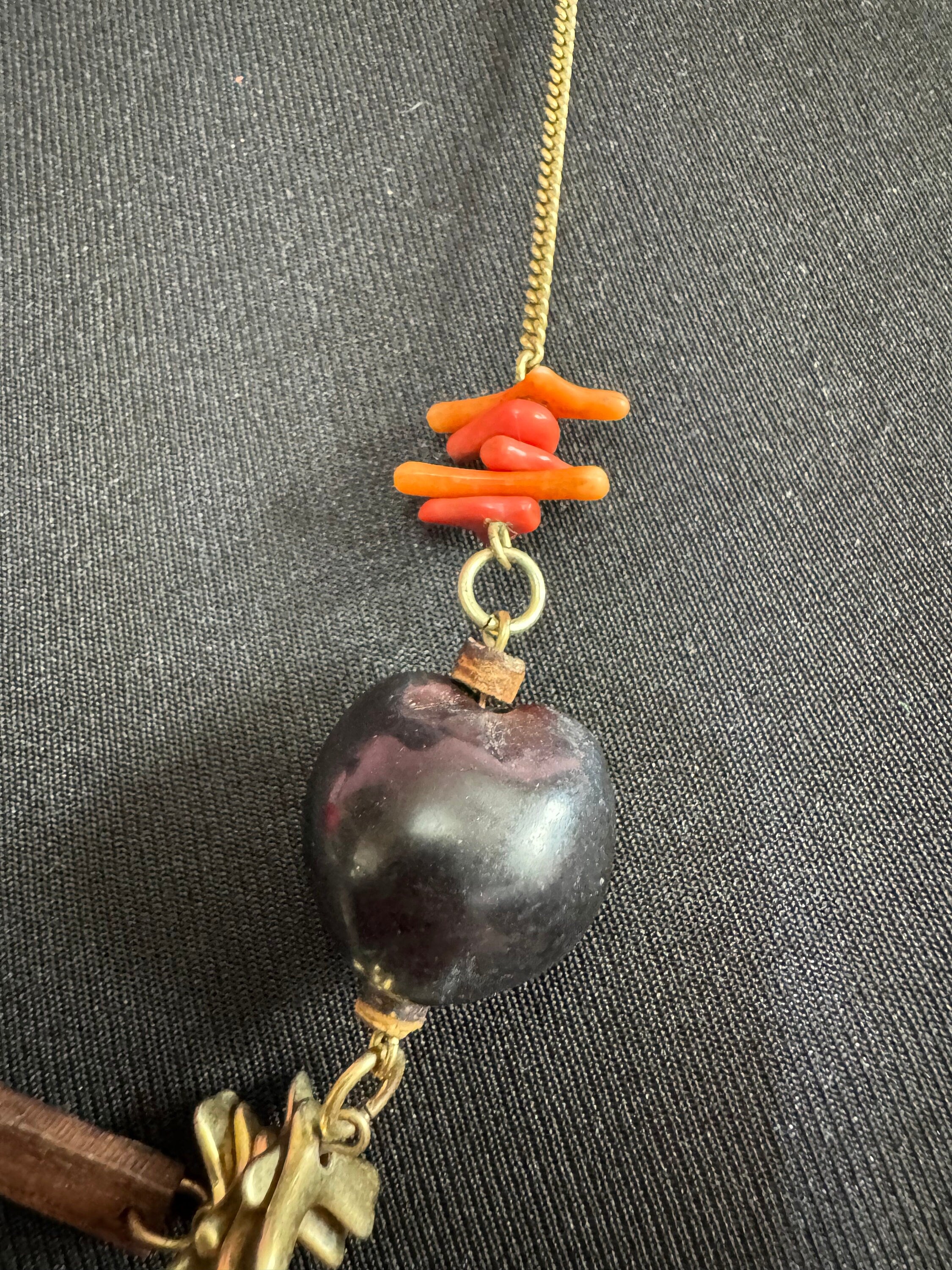 vintage black red and brown wooden natural nut round beaded layering necklace boho festival jewellery