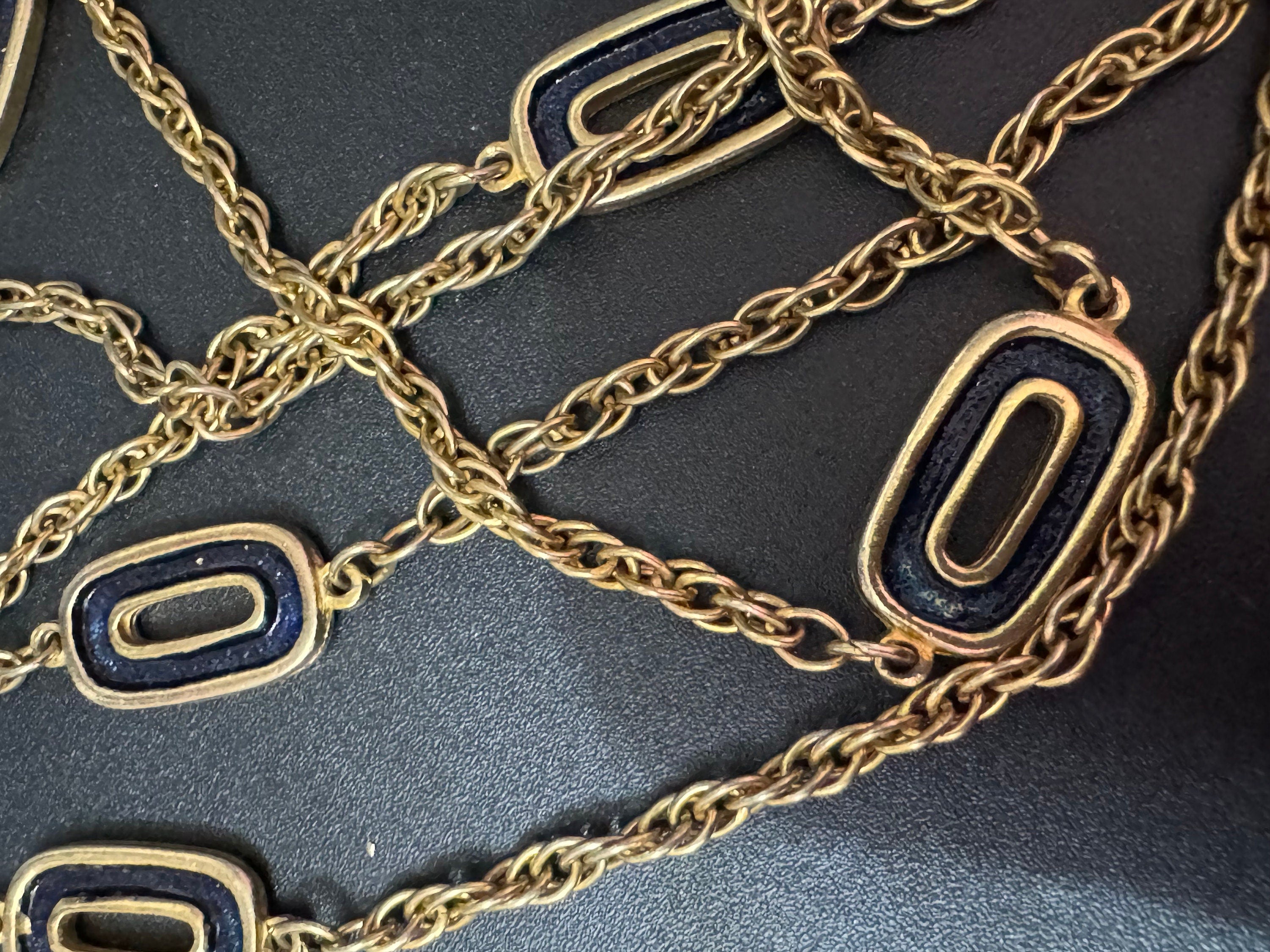 Vintage black enamel o link station necklace long single strand gold tone chain 120cm long flapper length very stylish !