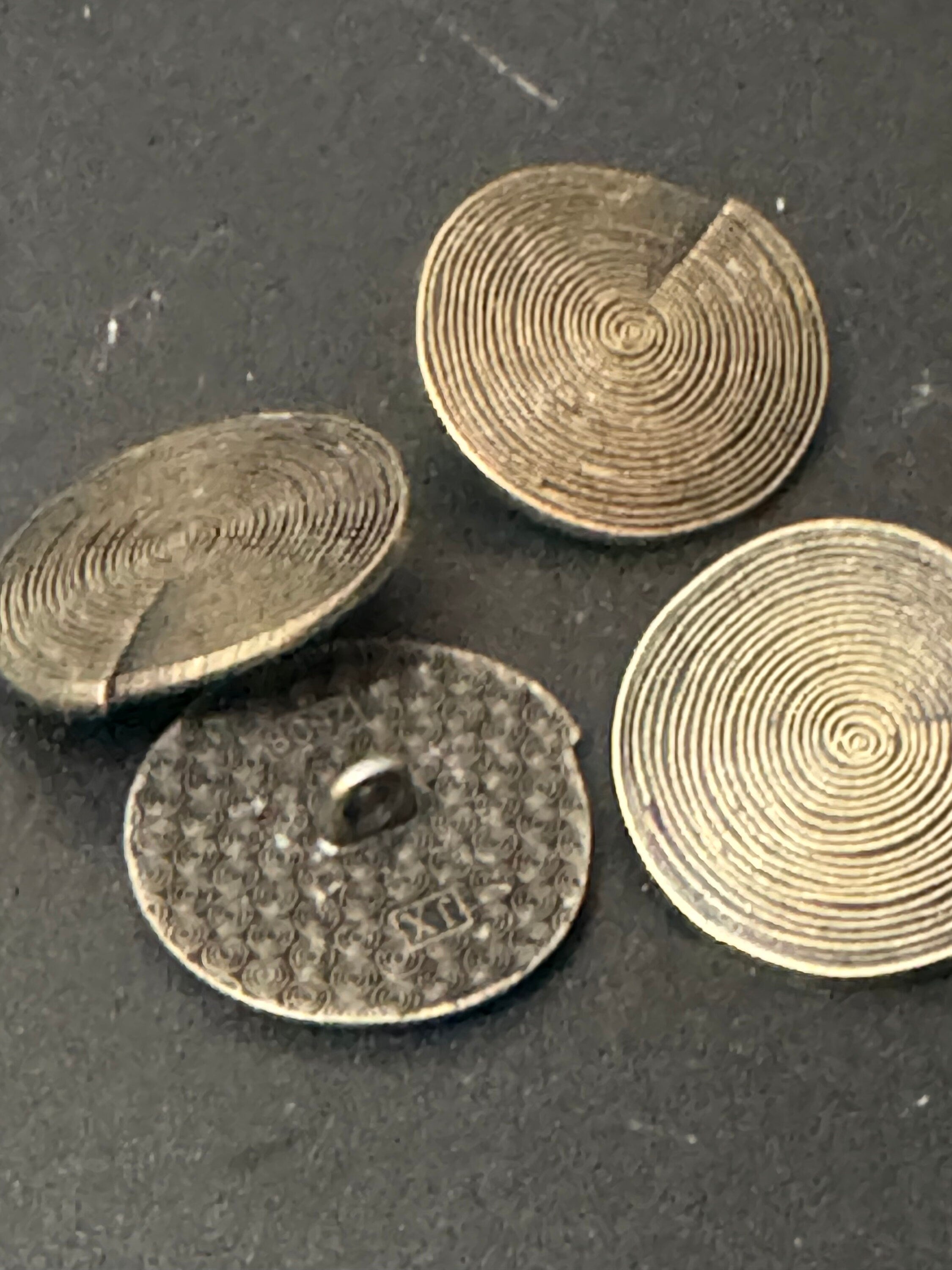 5 x 25mm antiqued brass dark gold tone round swirl coat buttons metal