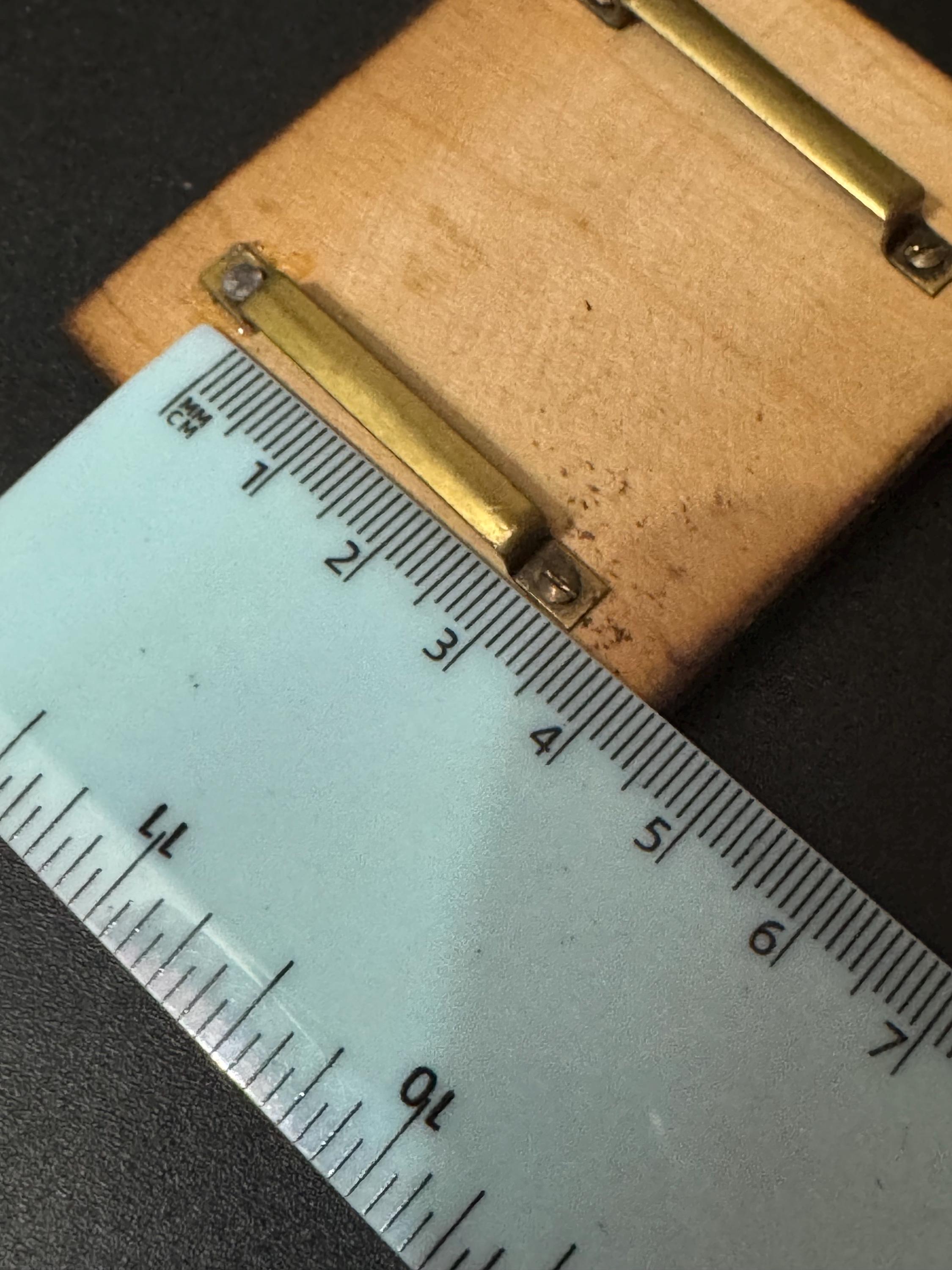 Large Vintage mid century wooden BROWN novelty frog Belt Buckle sash clip Sewing Haberdashery