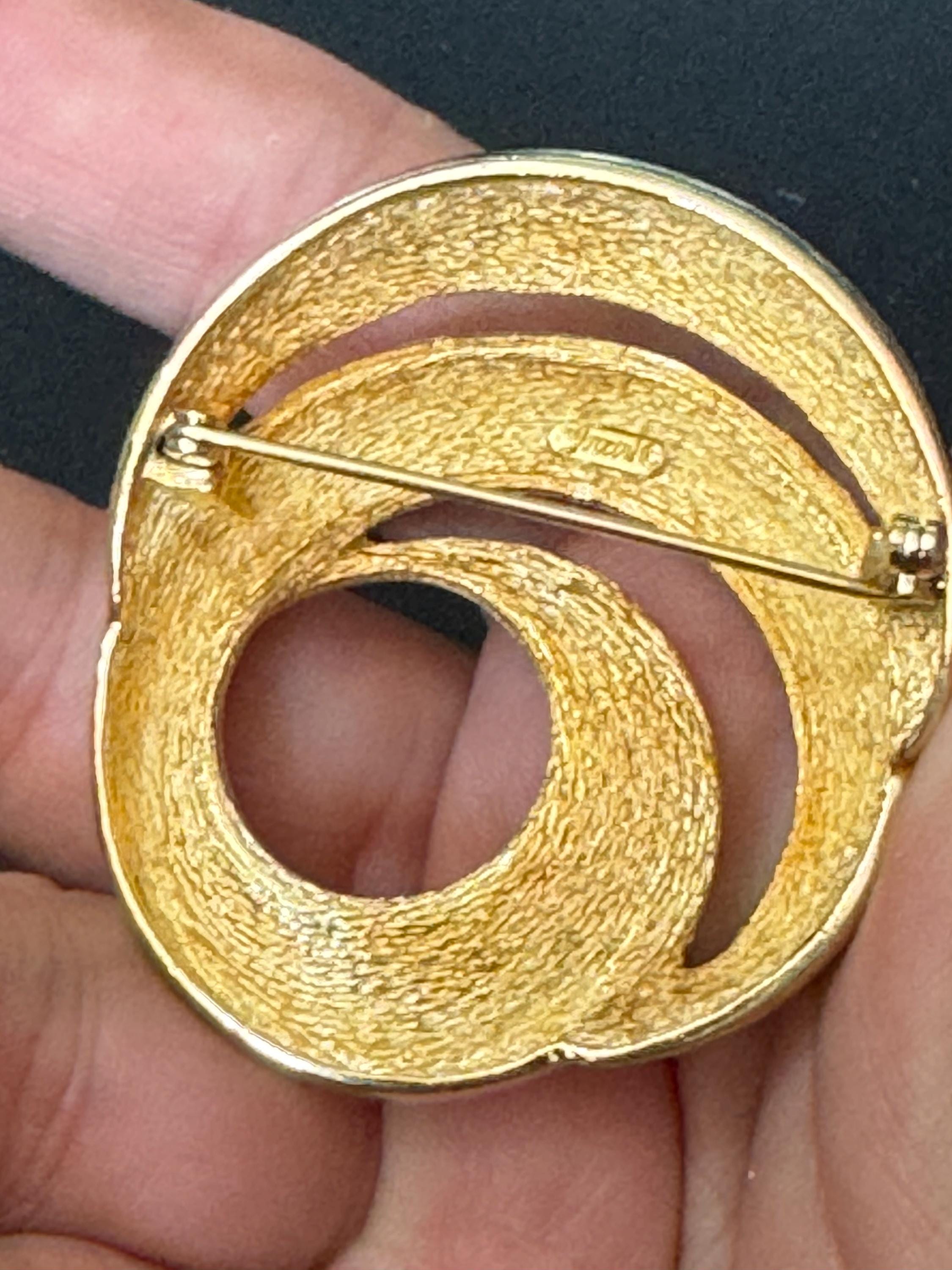 Signed GROSSE German Gold Tone Rhinestone Brooch