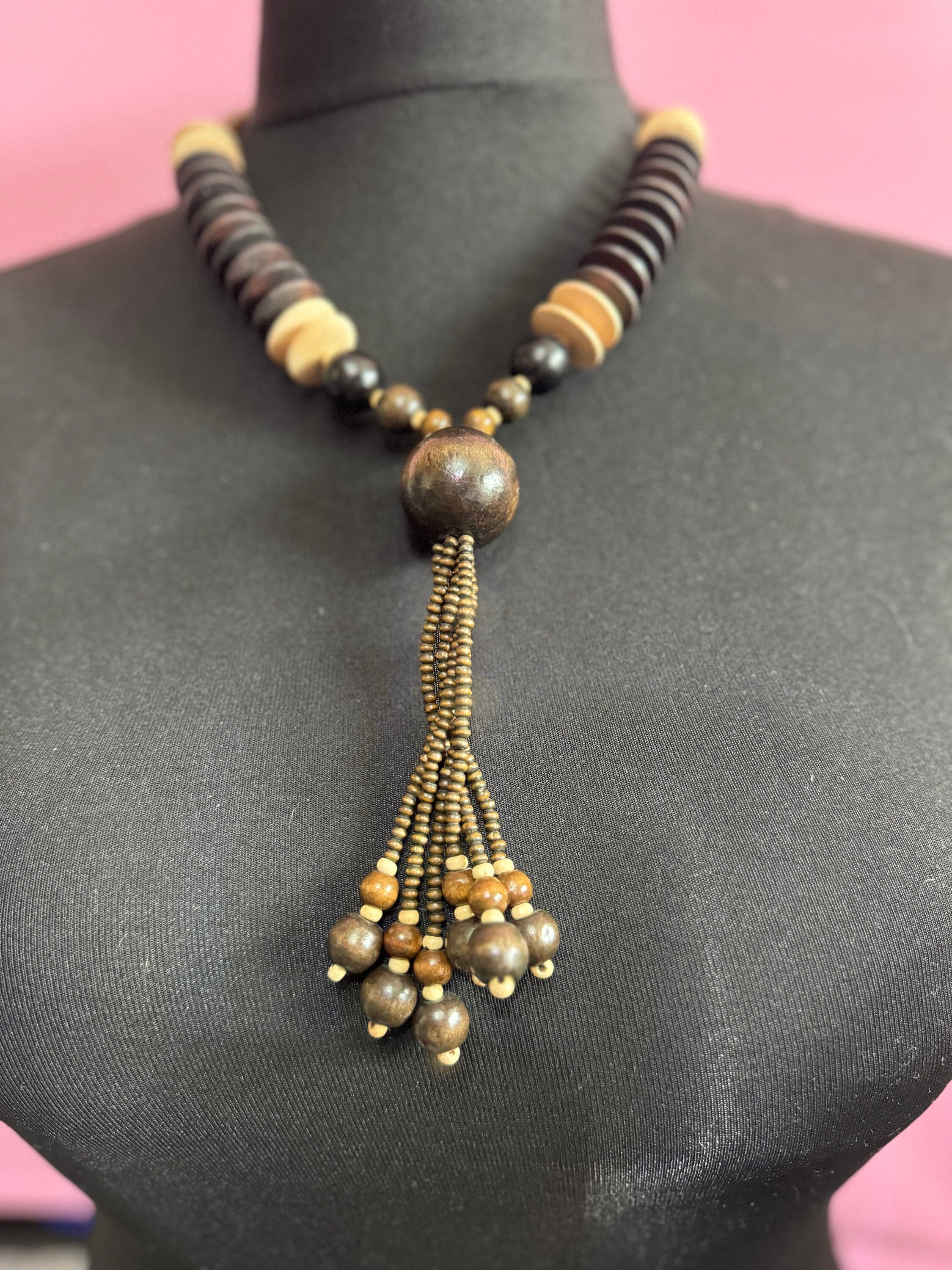 chunky vintage dark reddish brown wooden natural nut round beaded layering tassel necklace boho festival jewellery