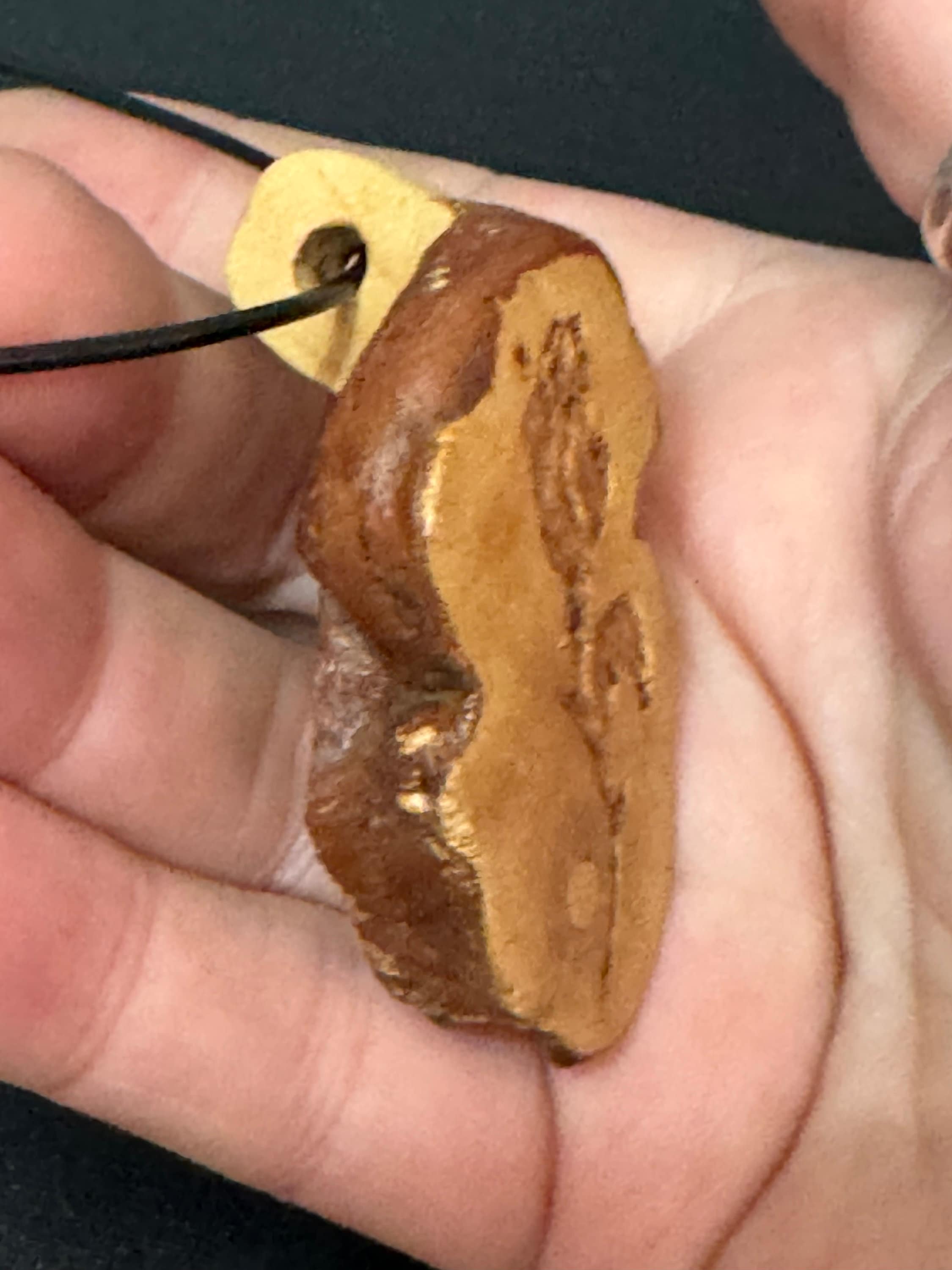 vintage dark brown wooden beaded carved rose pendant necklace boho festival jewellery