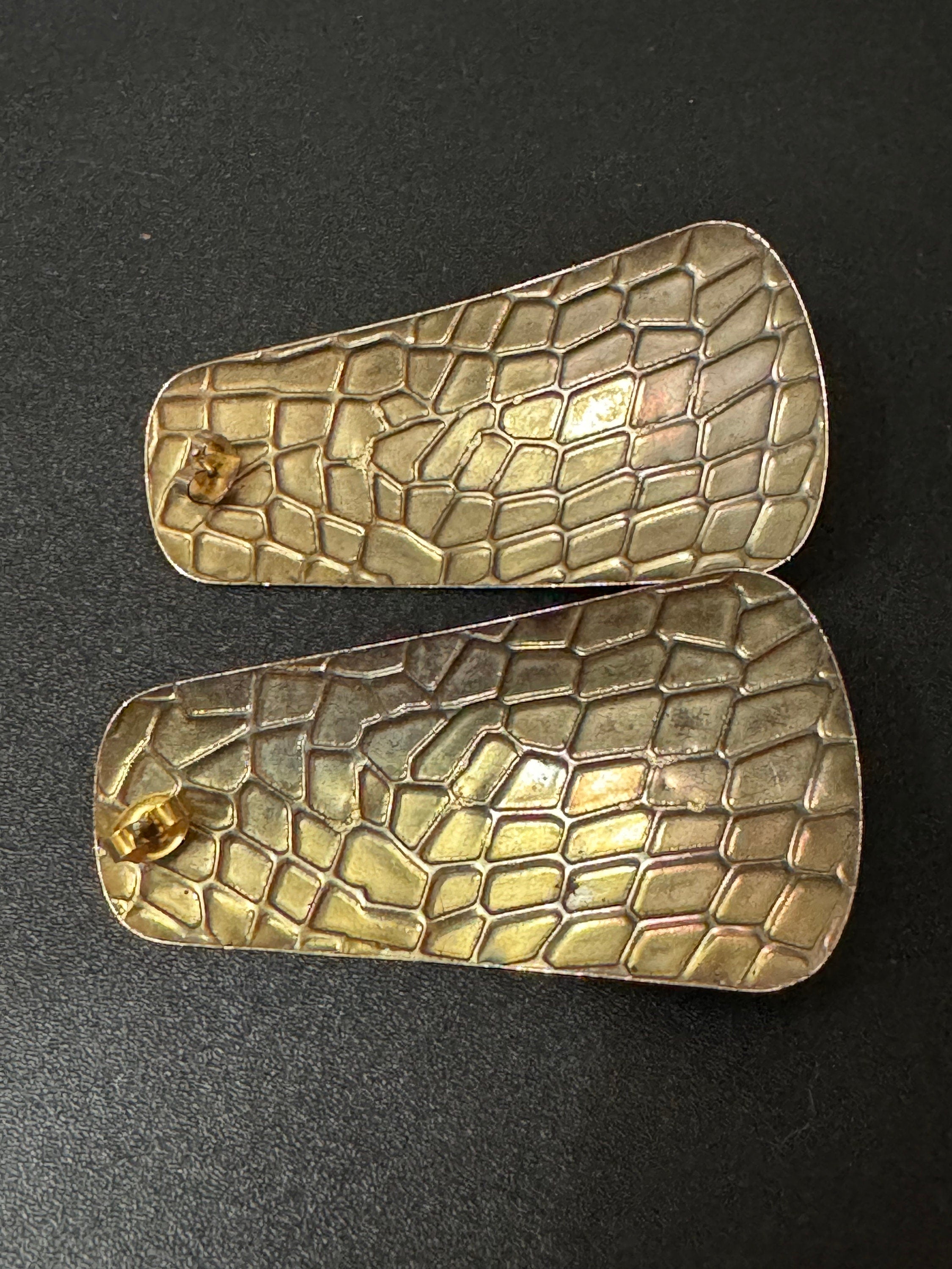 Vintage 1980s Gold tone red cabochon textured oversized pair dangly drop earrings pierced