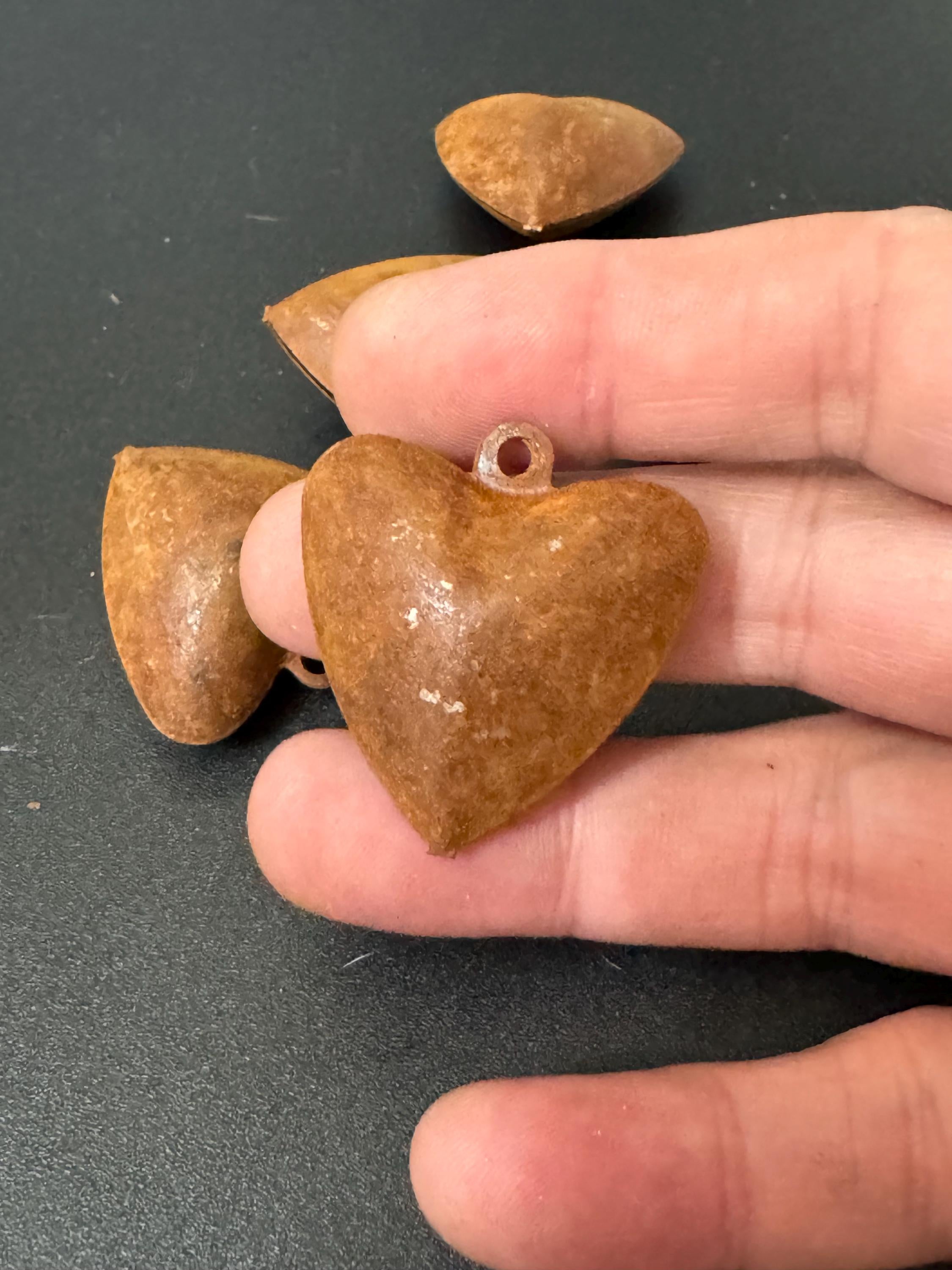 5 x Rusty puffy metal love heart rusted bells craft jingle bells for Christmas rustic craft