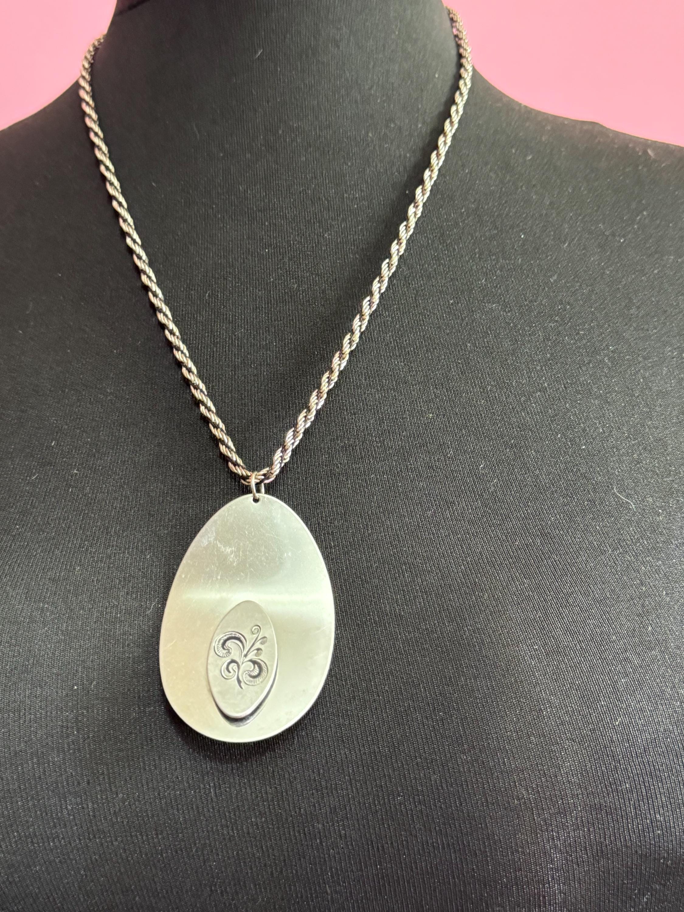 Vintage Modernist Etched Medallion Pendant Necklace: Mid Century Stainless Steel